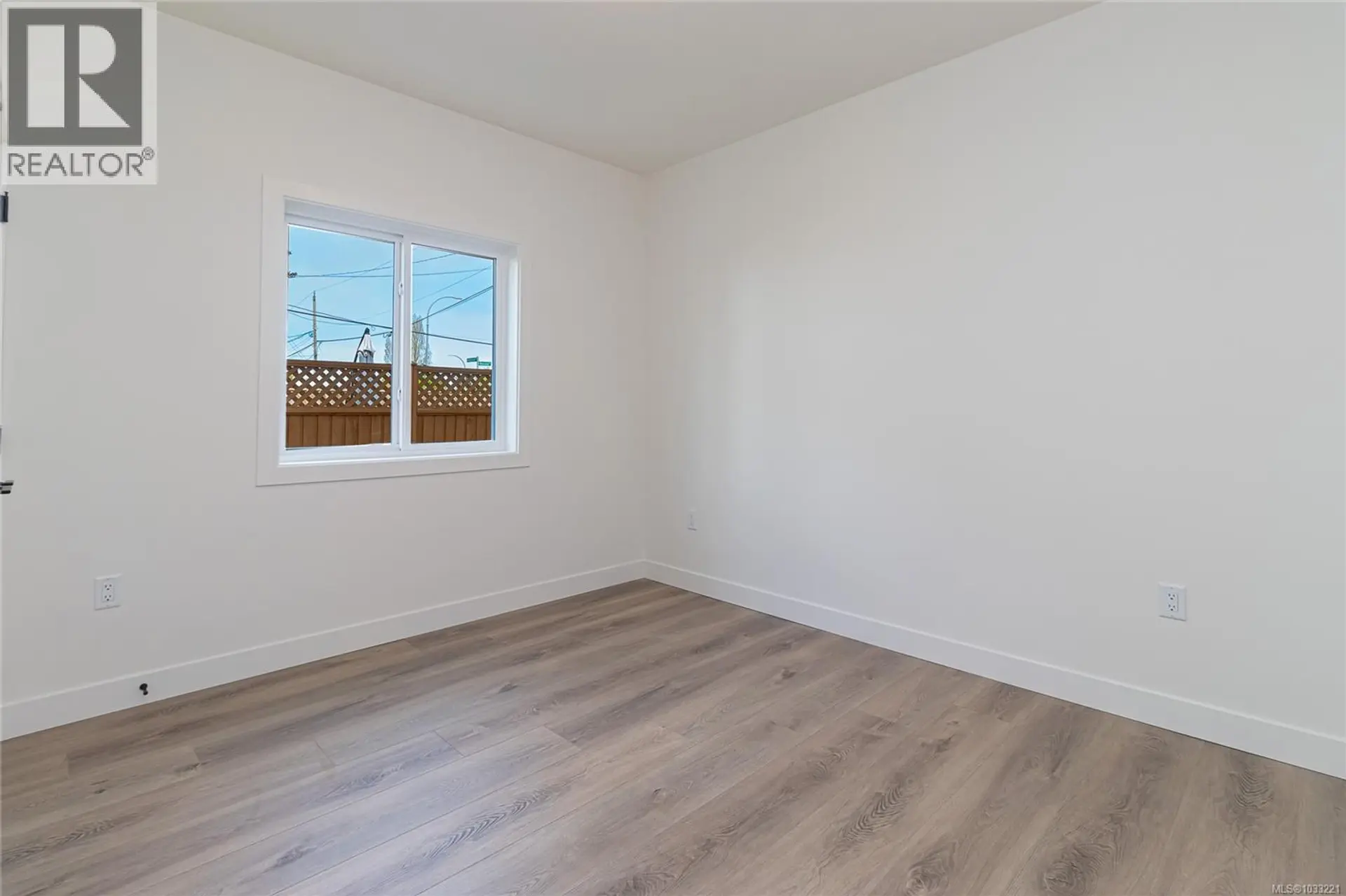 ## 4 95 Battleford Ave - Image 8