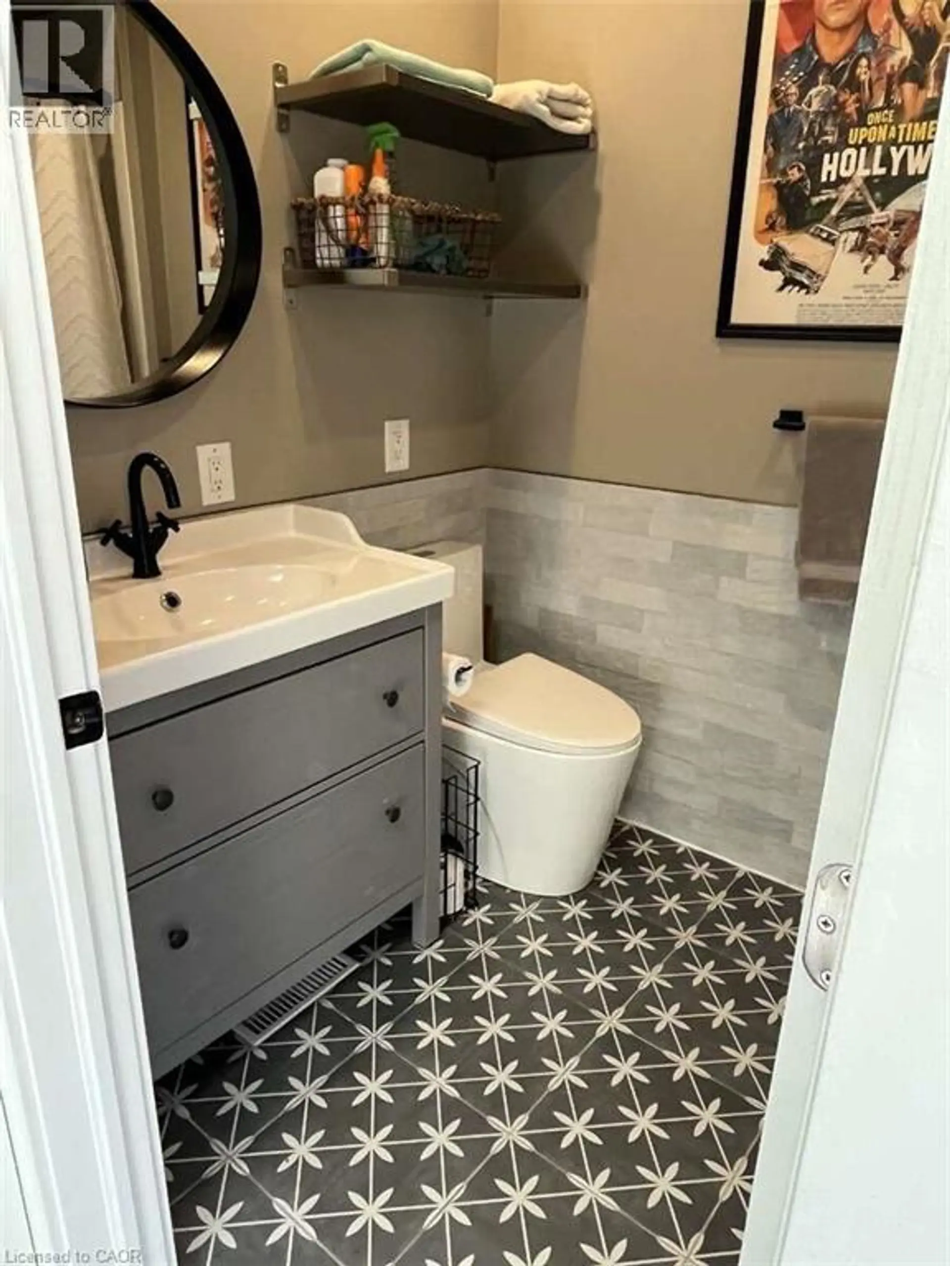735 BEACH Boulevard - Image 2