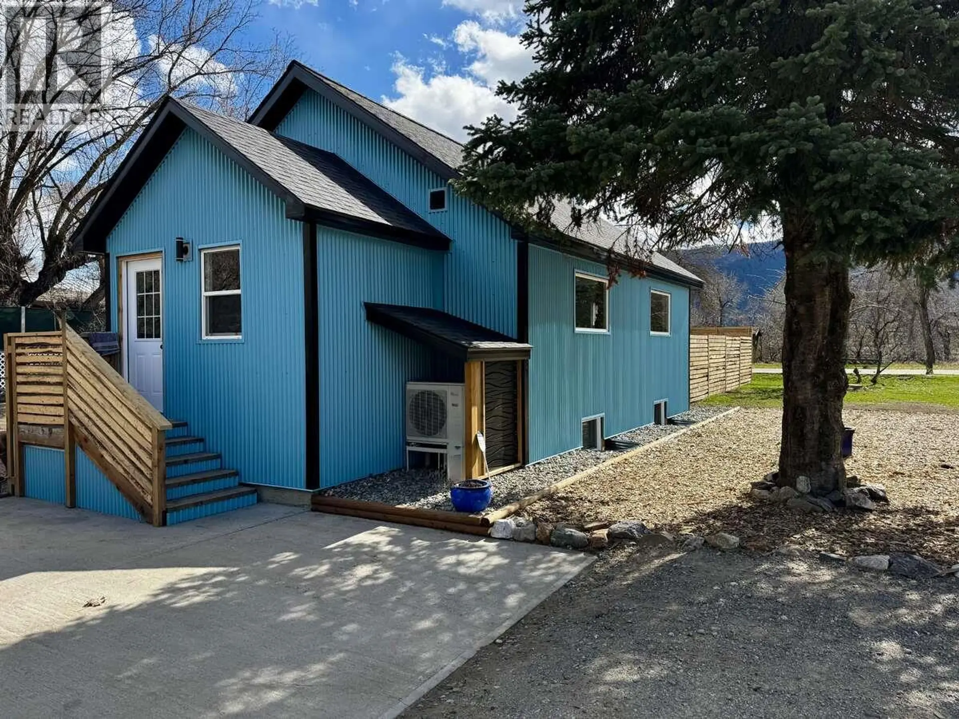 Property at 987 Kettle River Drive, Grand Forks, BC