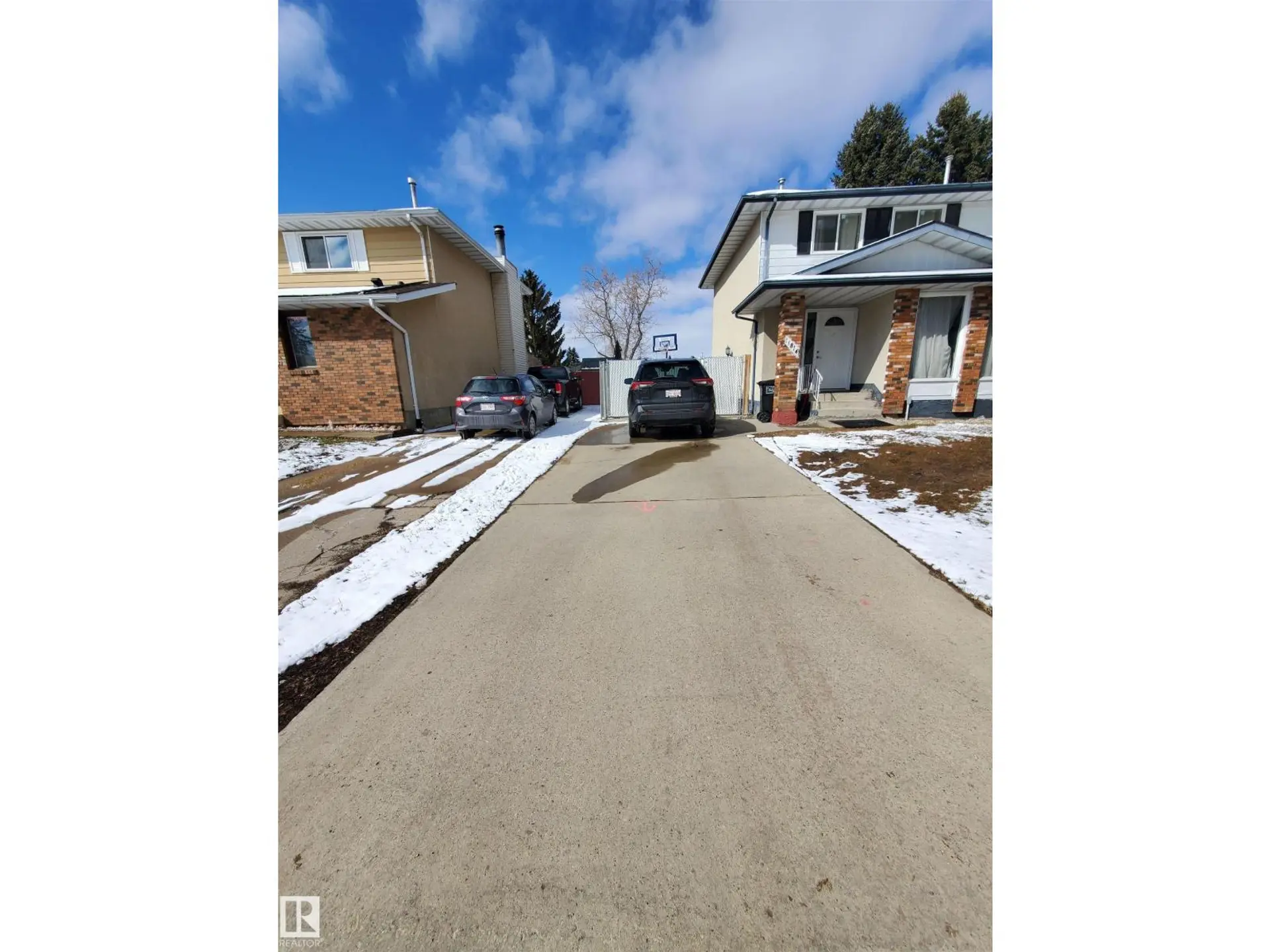 11814 157 AV NW - Image 2