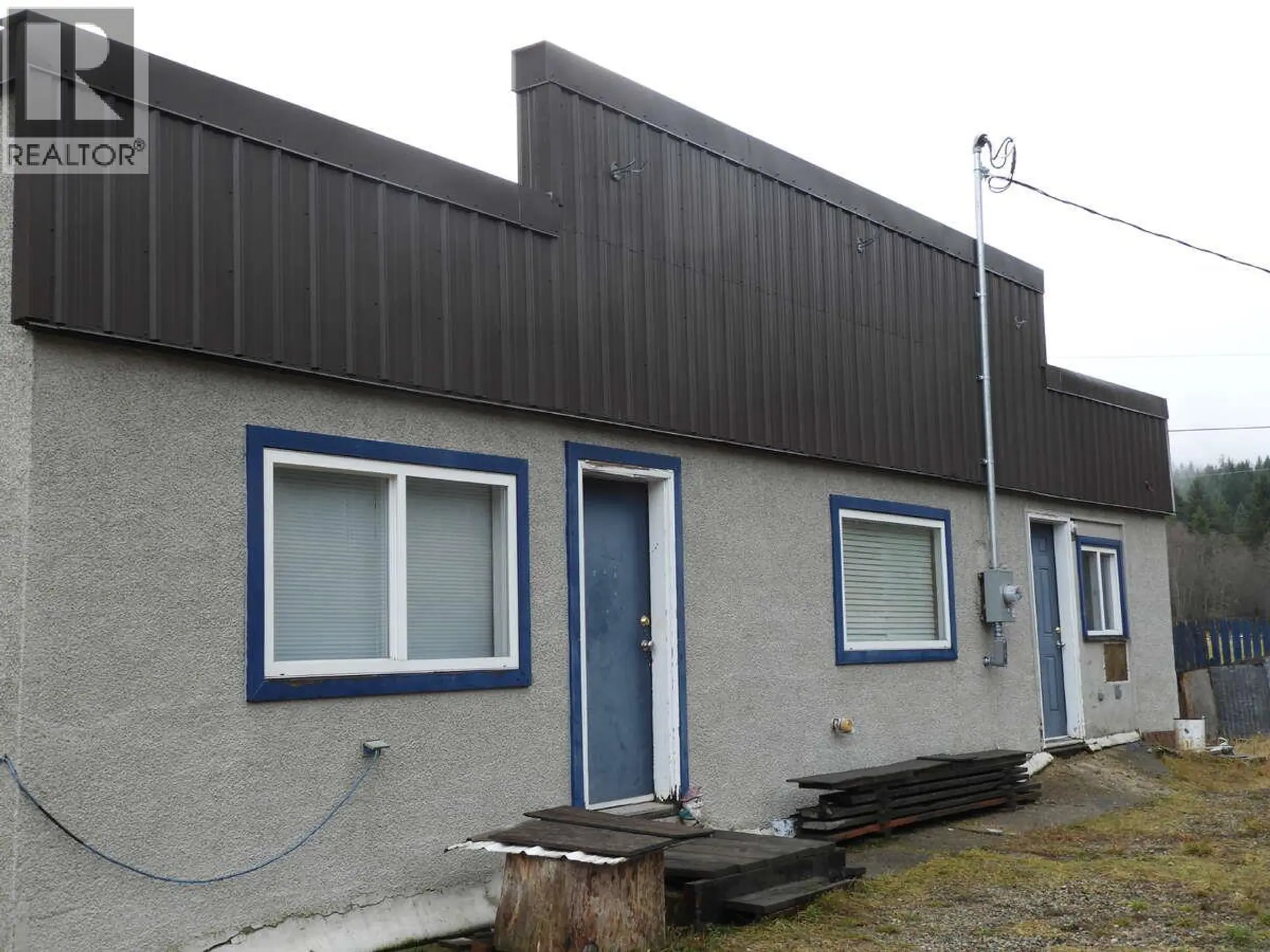 Property at 6904 Highway 6, Appledale, BC