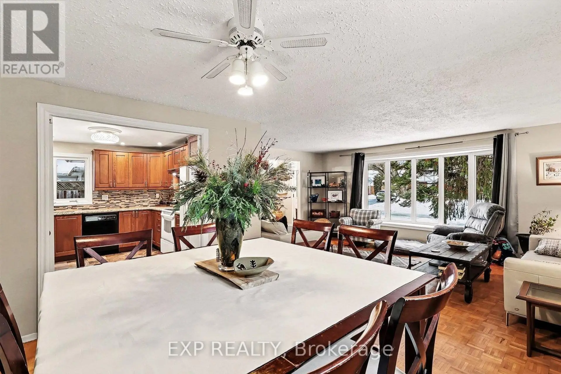 15 WEDGEWOOD CRESCENT - Image 10