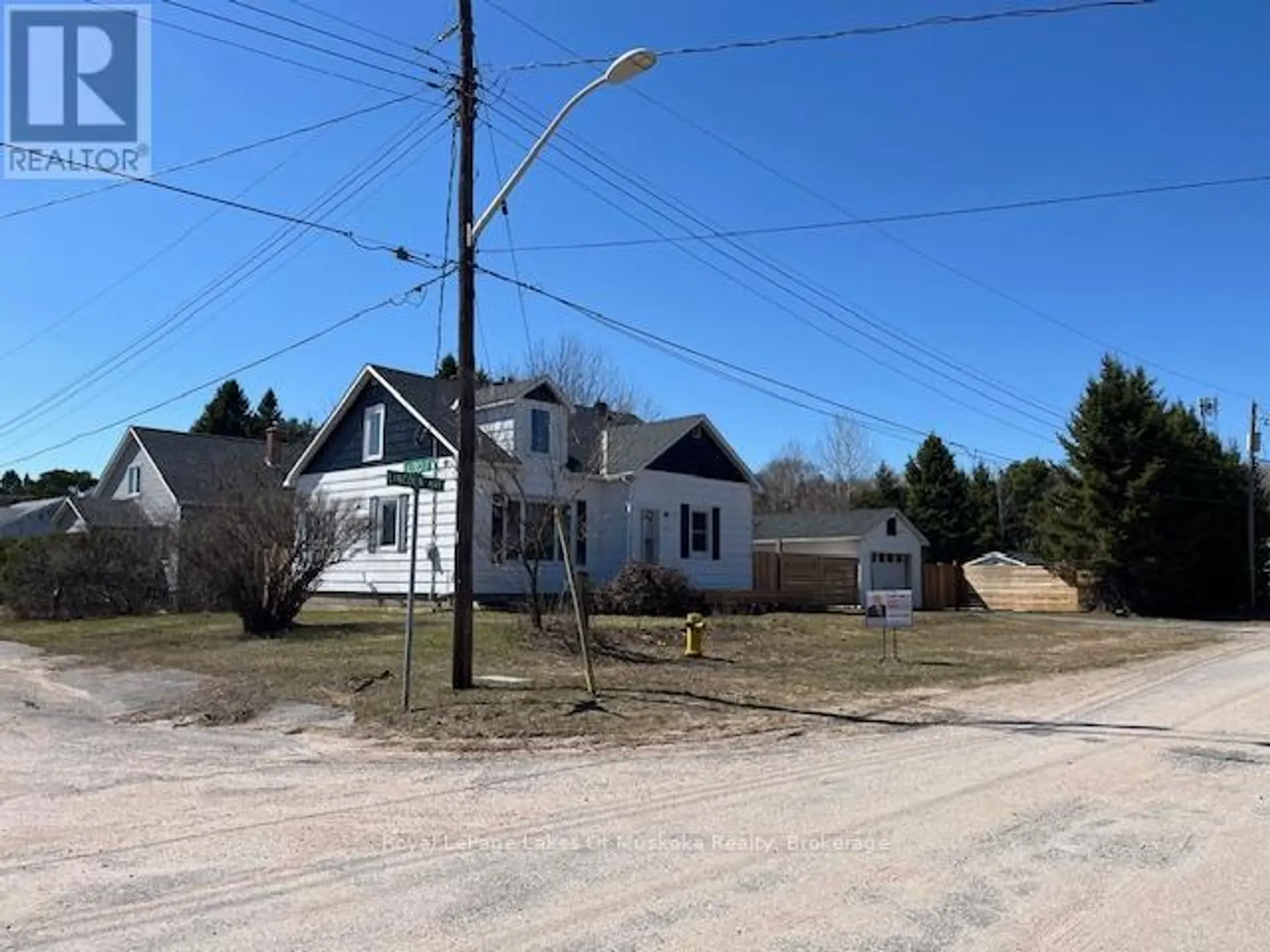 27 LINCOLN AVENUE - Image 2