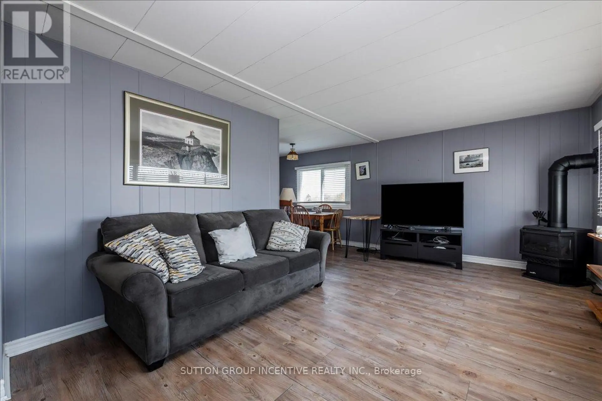 18 TREFOIL DRIVE - Image 3