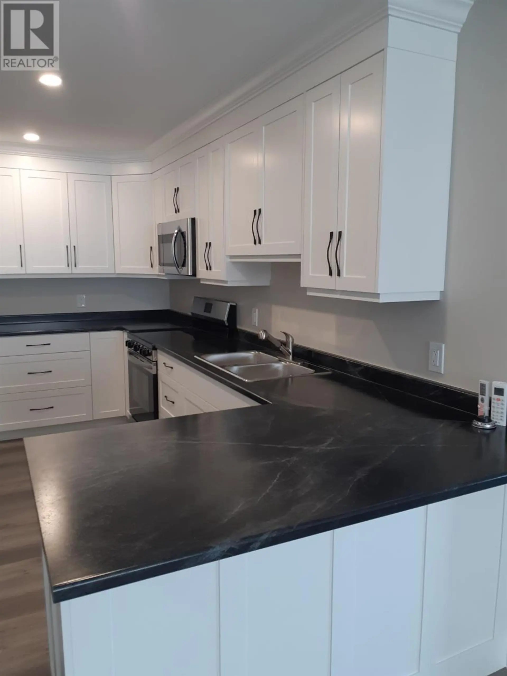 26 Starlite Street - Image 11
