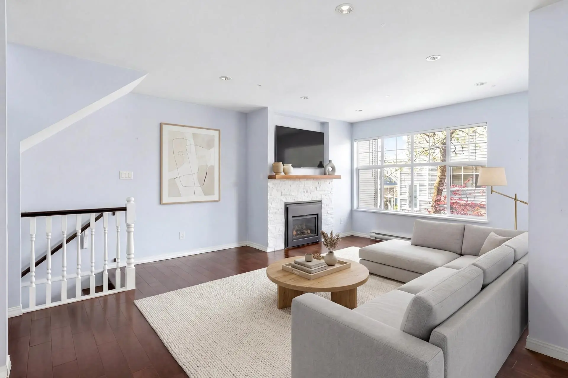 #34 2450 Hawthorne Avenue - Image 3