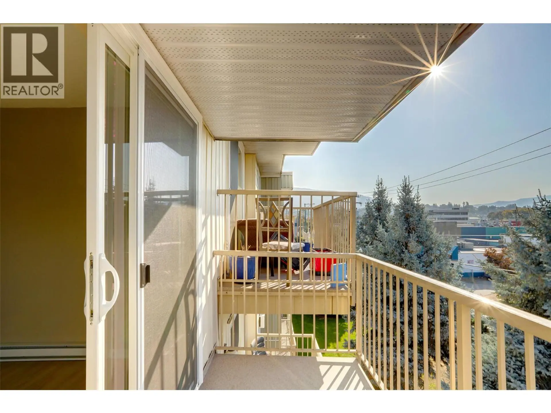 #415 3304 35 Avenue - Image 3