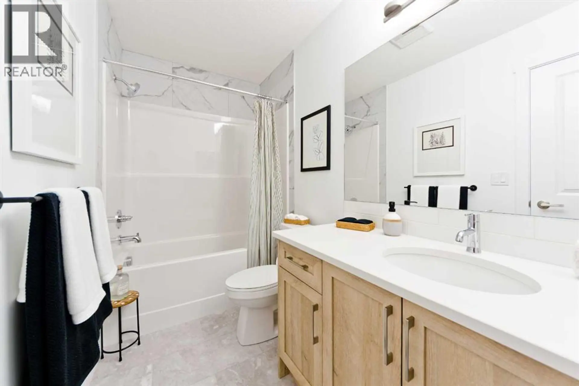 245 Bighorn Avenue - Image 17