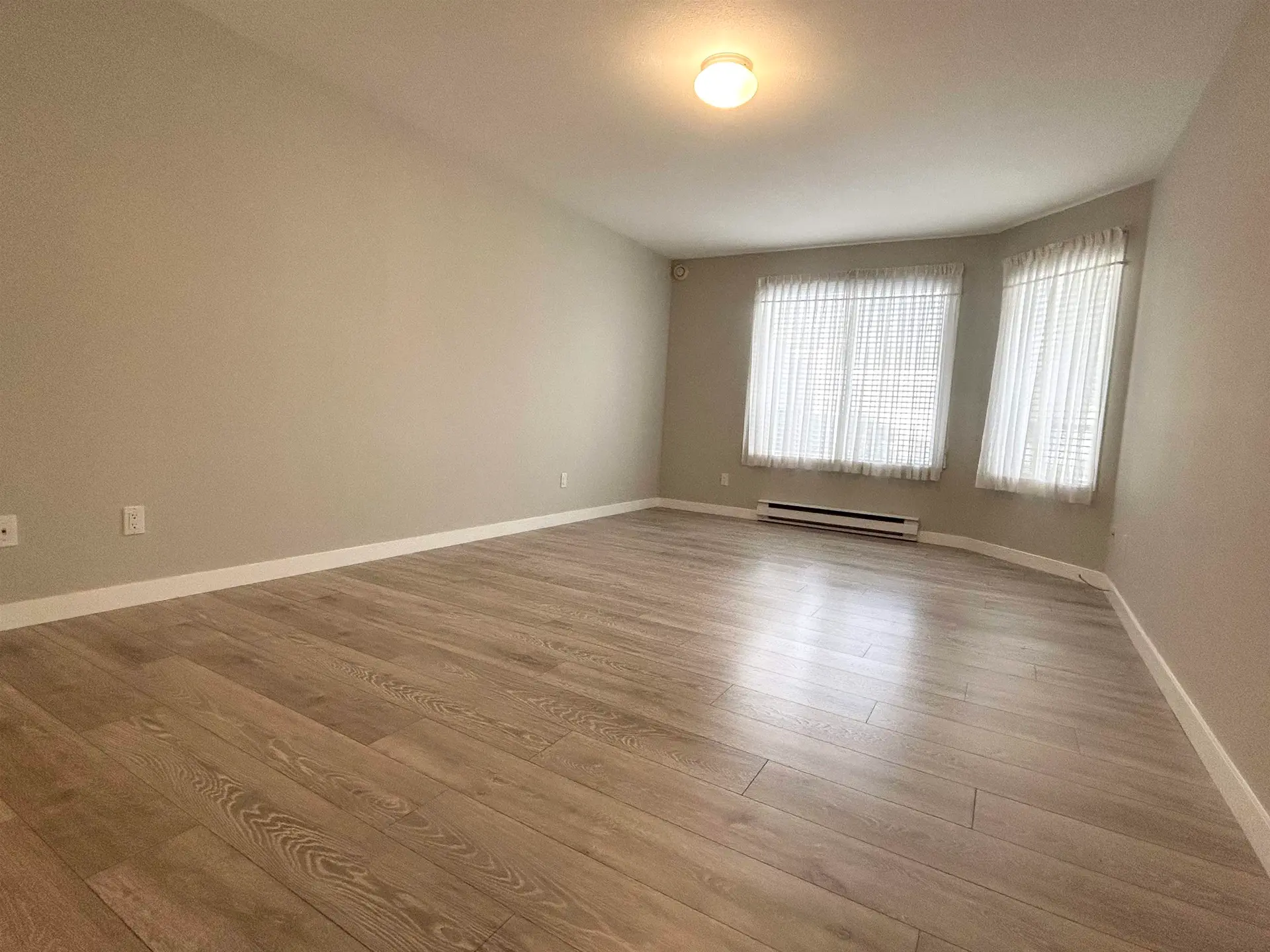 #105 5875 Imperial Street - Image 9