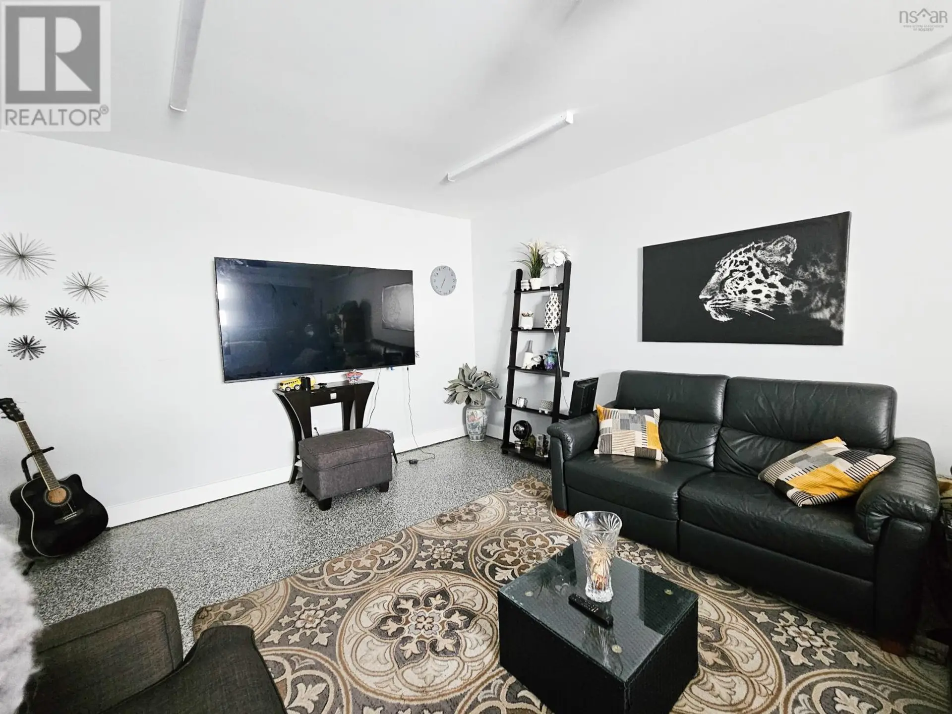 520 Truro Heights Road - Image 12
