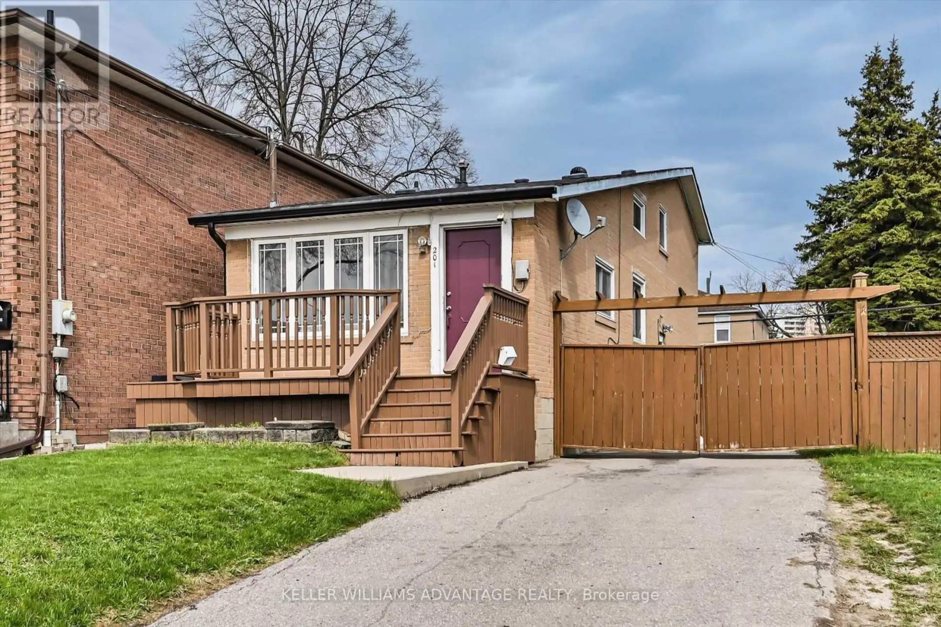 201 LINDEN AVENUE - Image 1