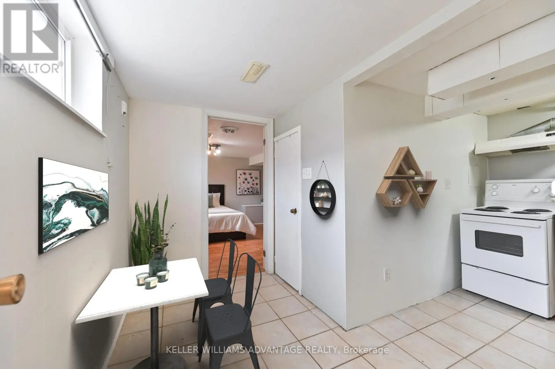 201 LINDEN AVENUE - Image 12
