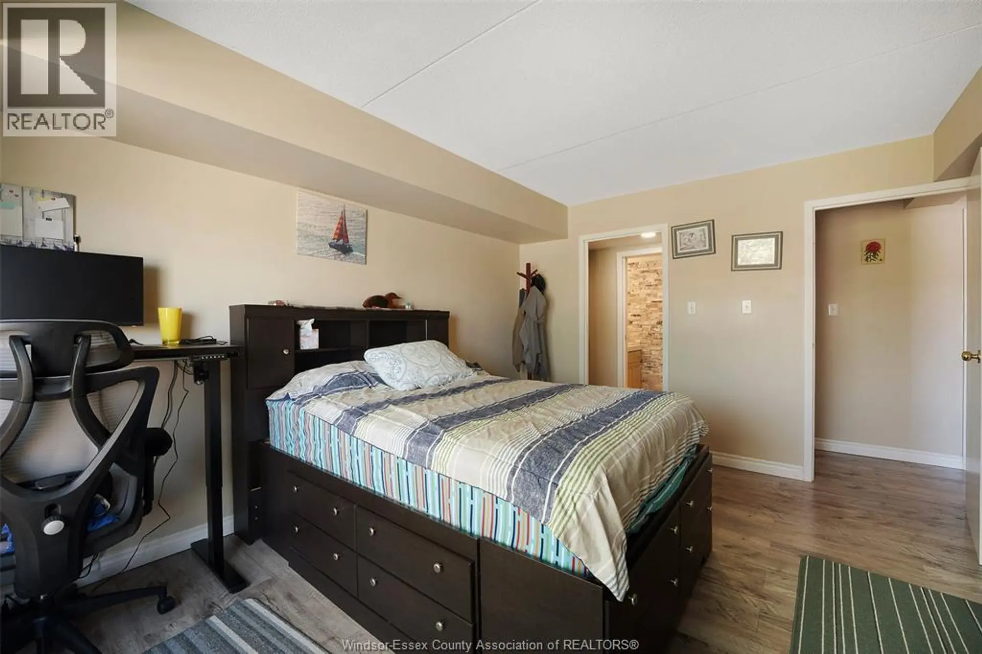 #205 401 GRAND MARAIS ROAD West - Image 14