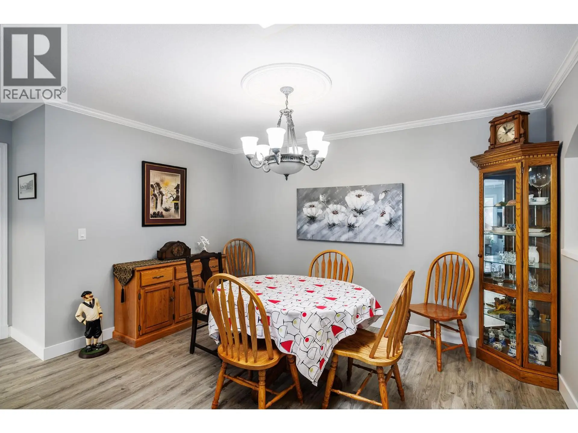 #308 920 Glenwood Avenue - Image 4