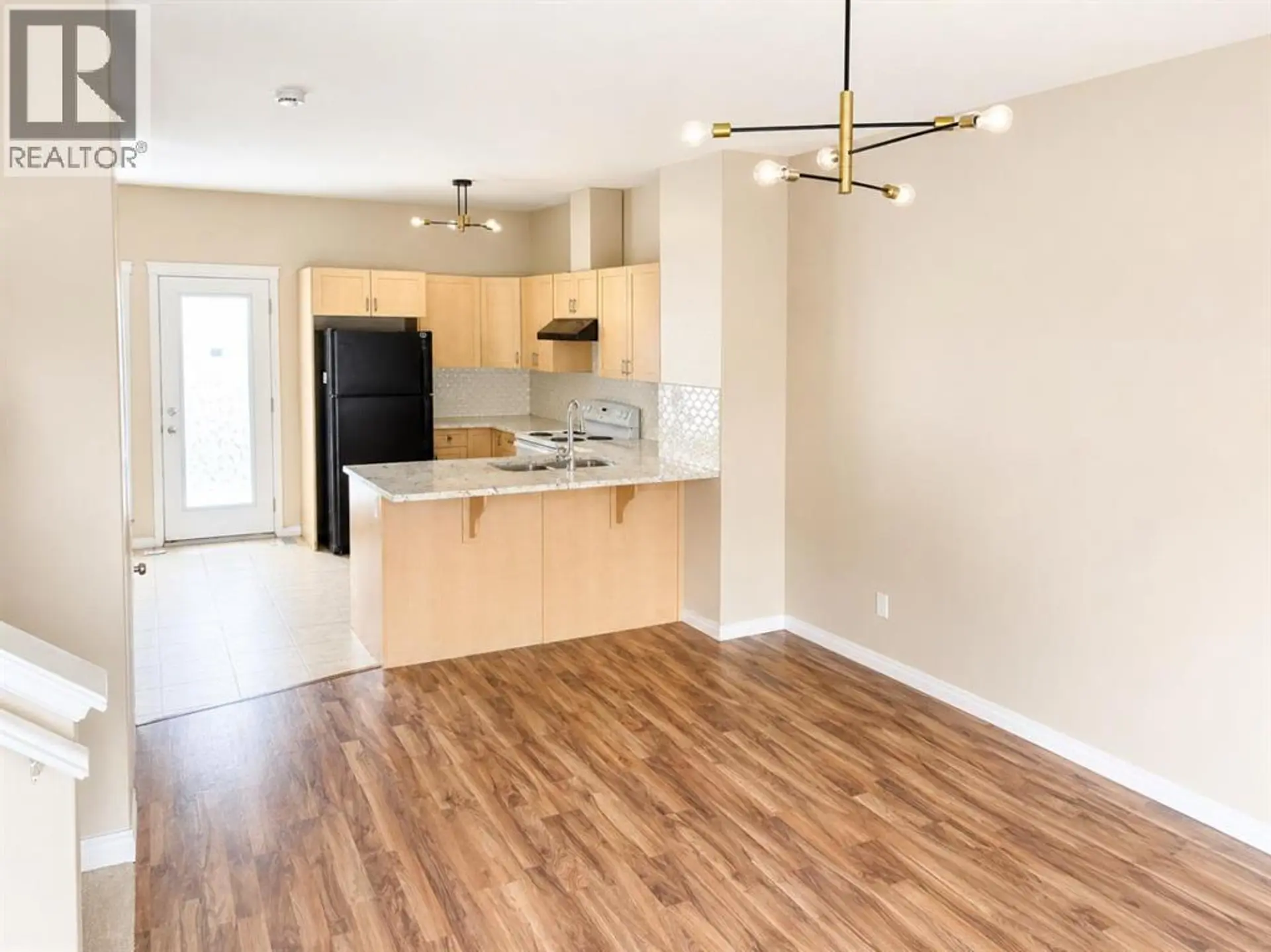 #204 111 Tarawood Lane NE - Image 7