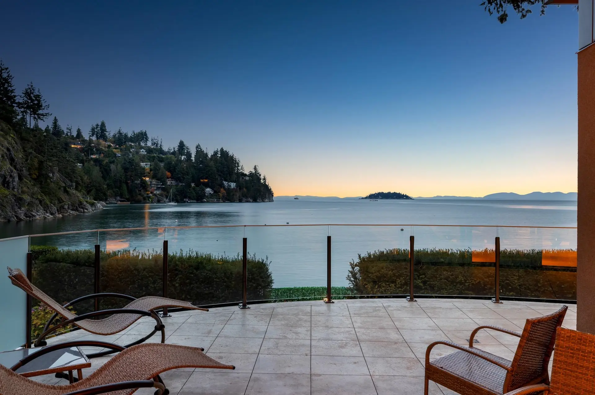 Property at 6780 Batchelor Bay Place, West Vancouver, BC