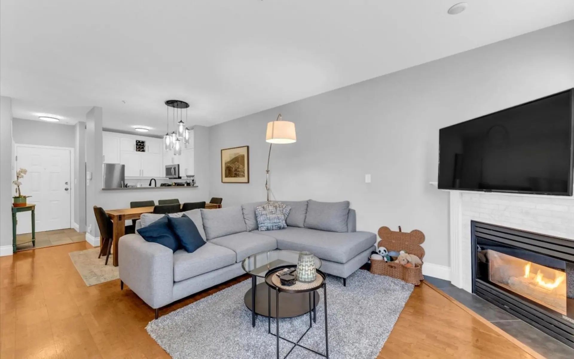 Property at #303 2525 Quebec Street, Vancouver, BC