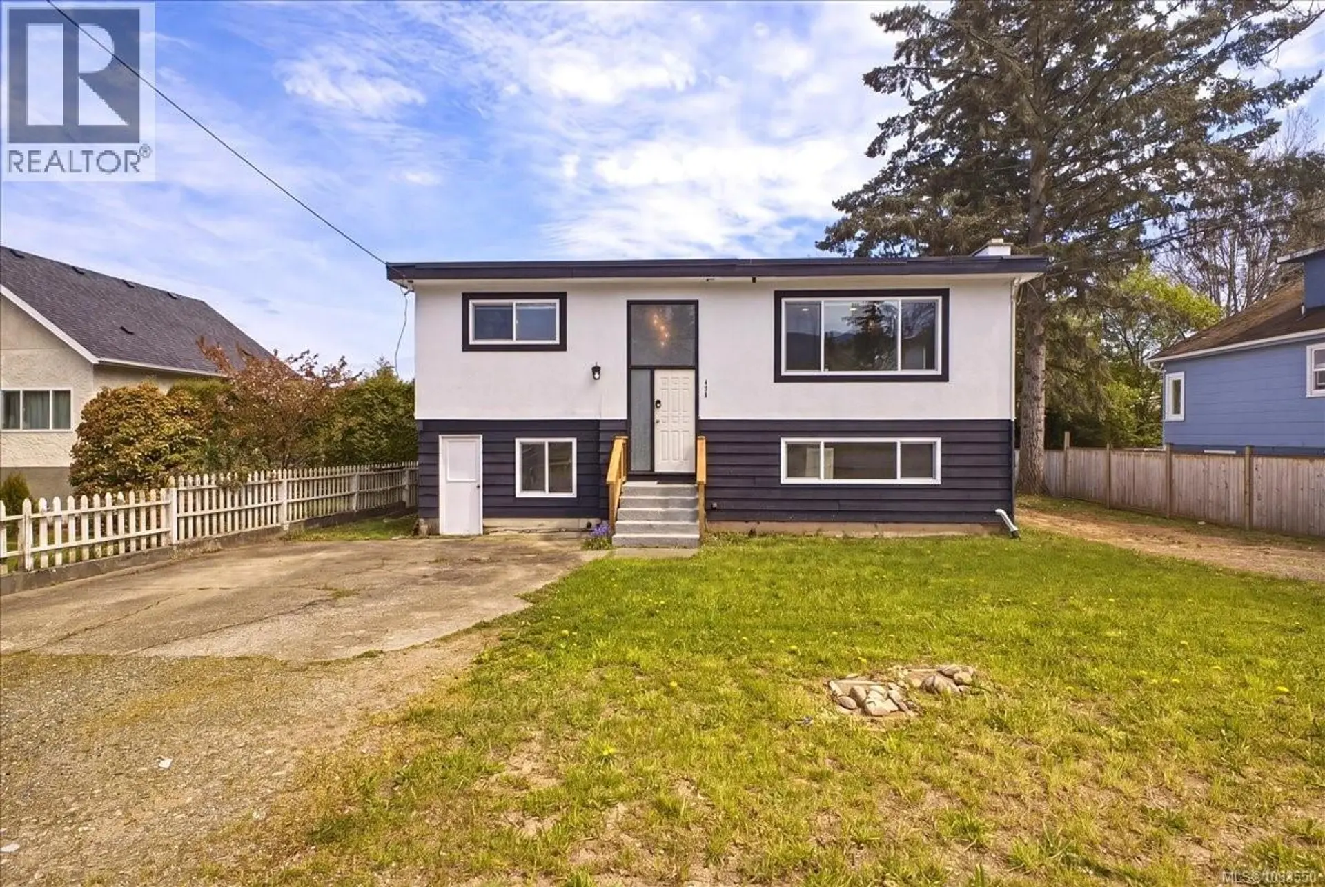 Property at 428 Howard Ave, Nanaimo, BC