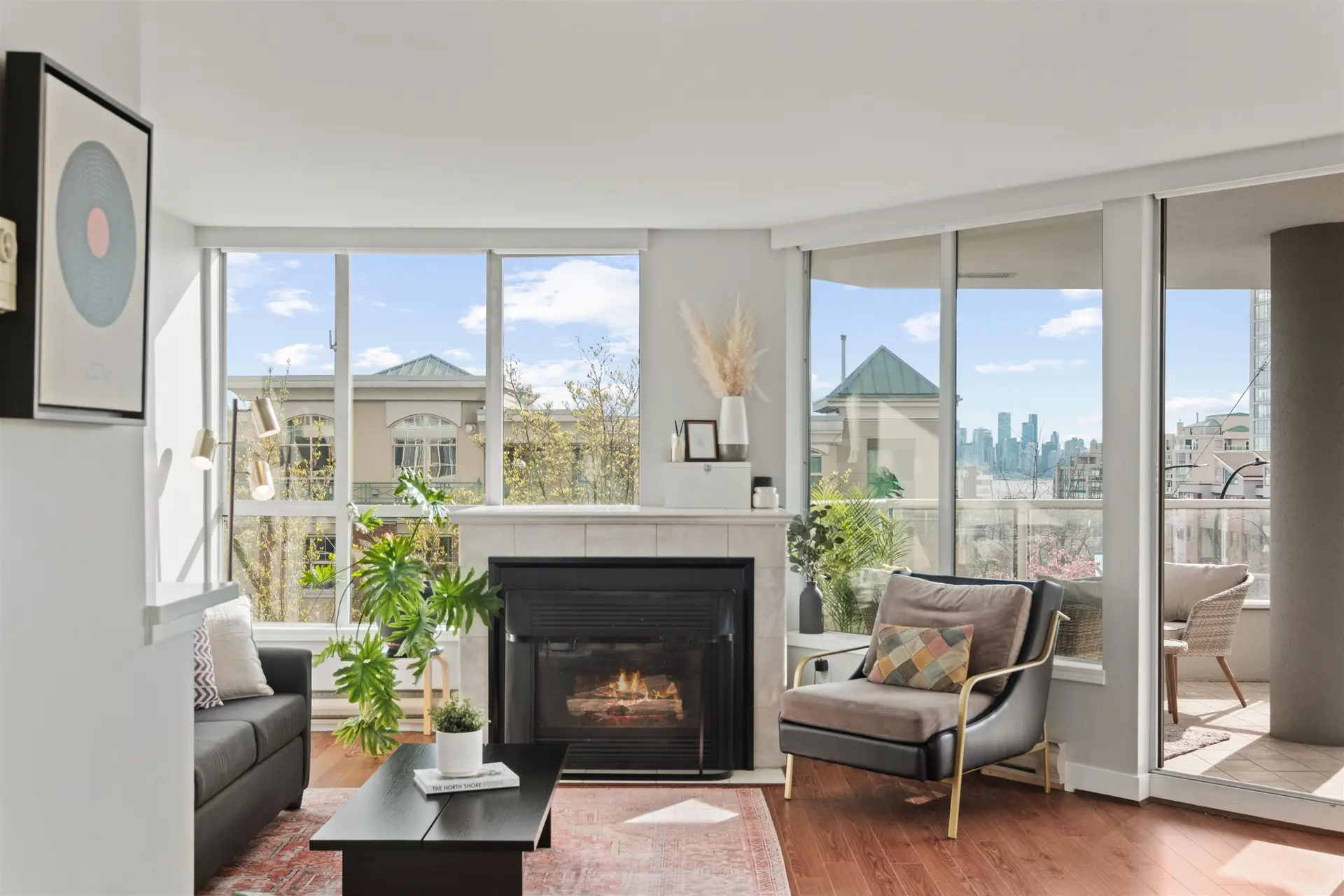 Property at #303 408 Lonsdale Avenue, North Vancouver, BC