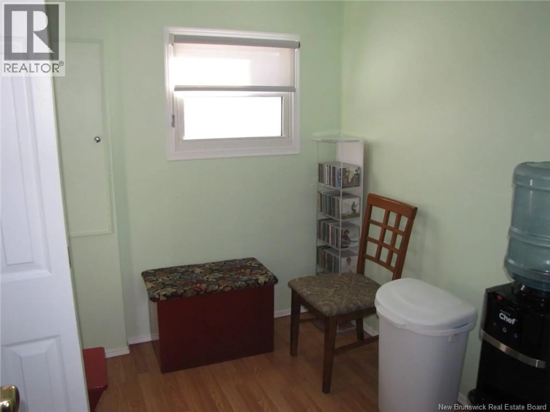12 Pinetree Street - Image 16