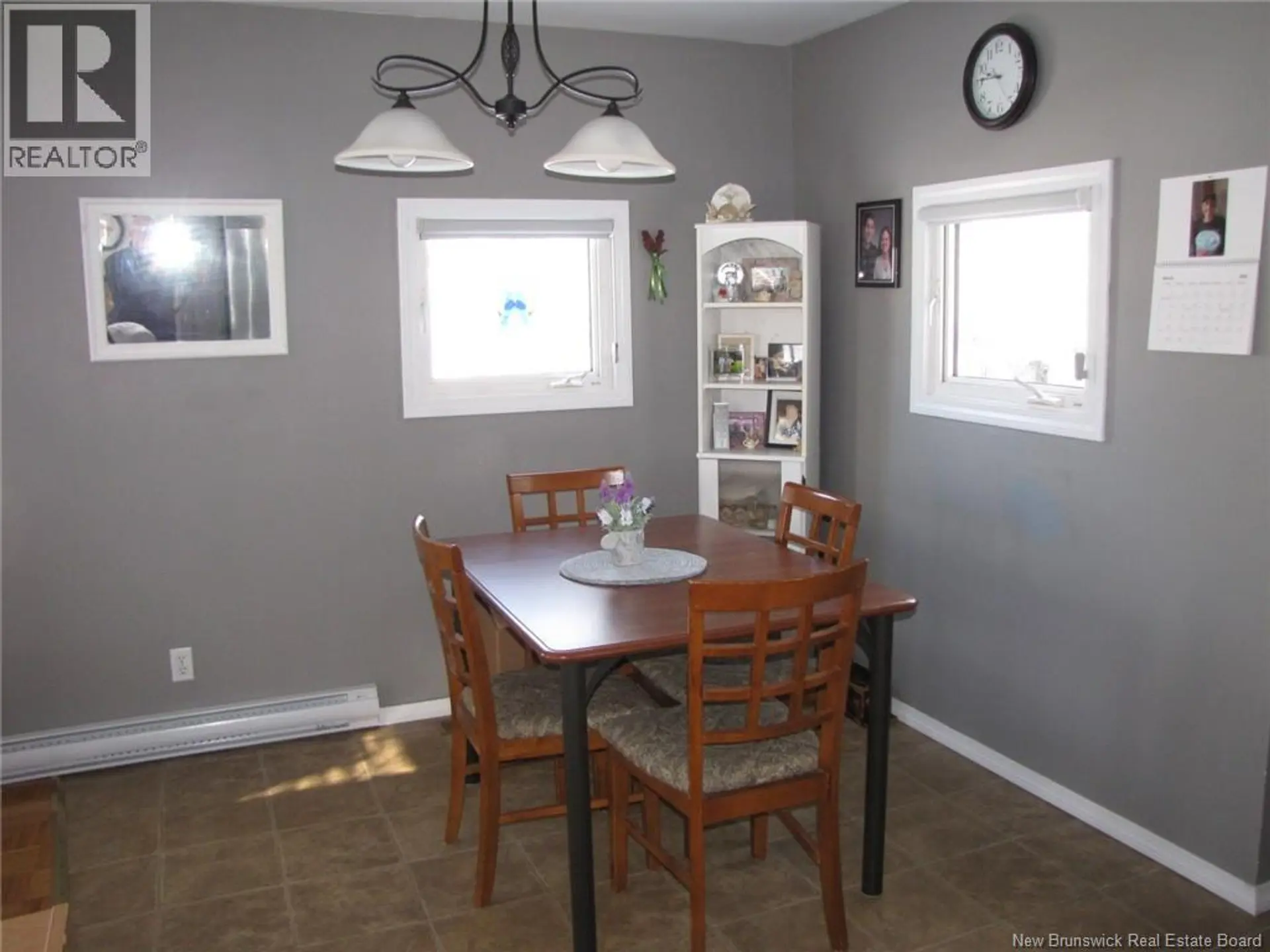 12 Pinetree Street - Image 11