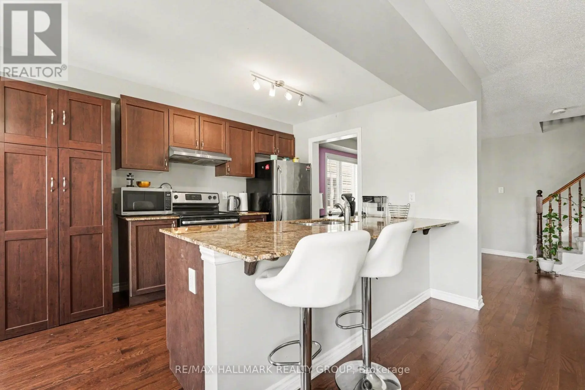 217 BENSINGER WAY - Image 10