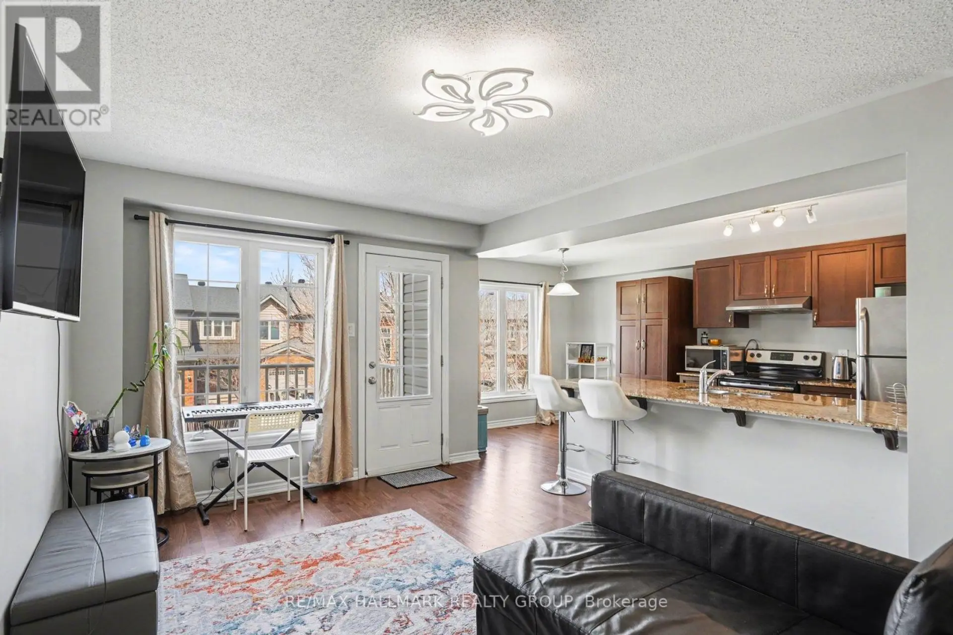217 BENSINGER WAY - Image 6