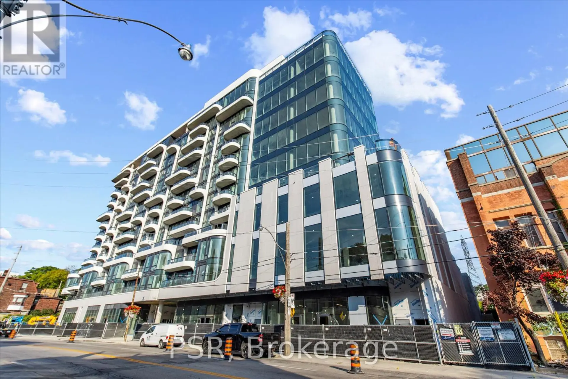 #201 328 DUPONT STREET - Image 12