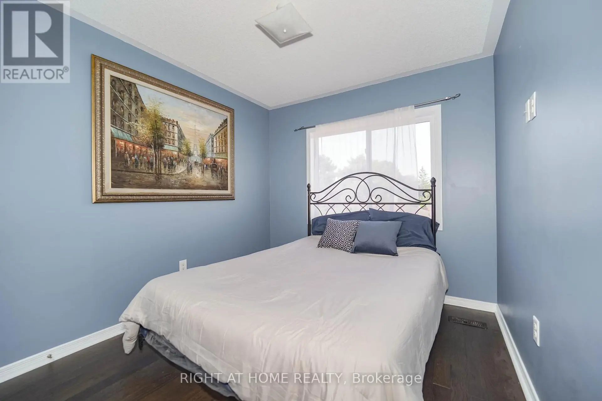 48 CURRAN HALL CRESCENT - Image 10