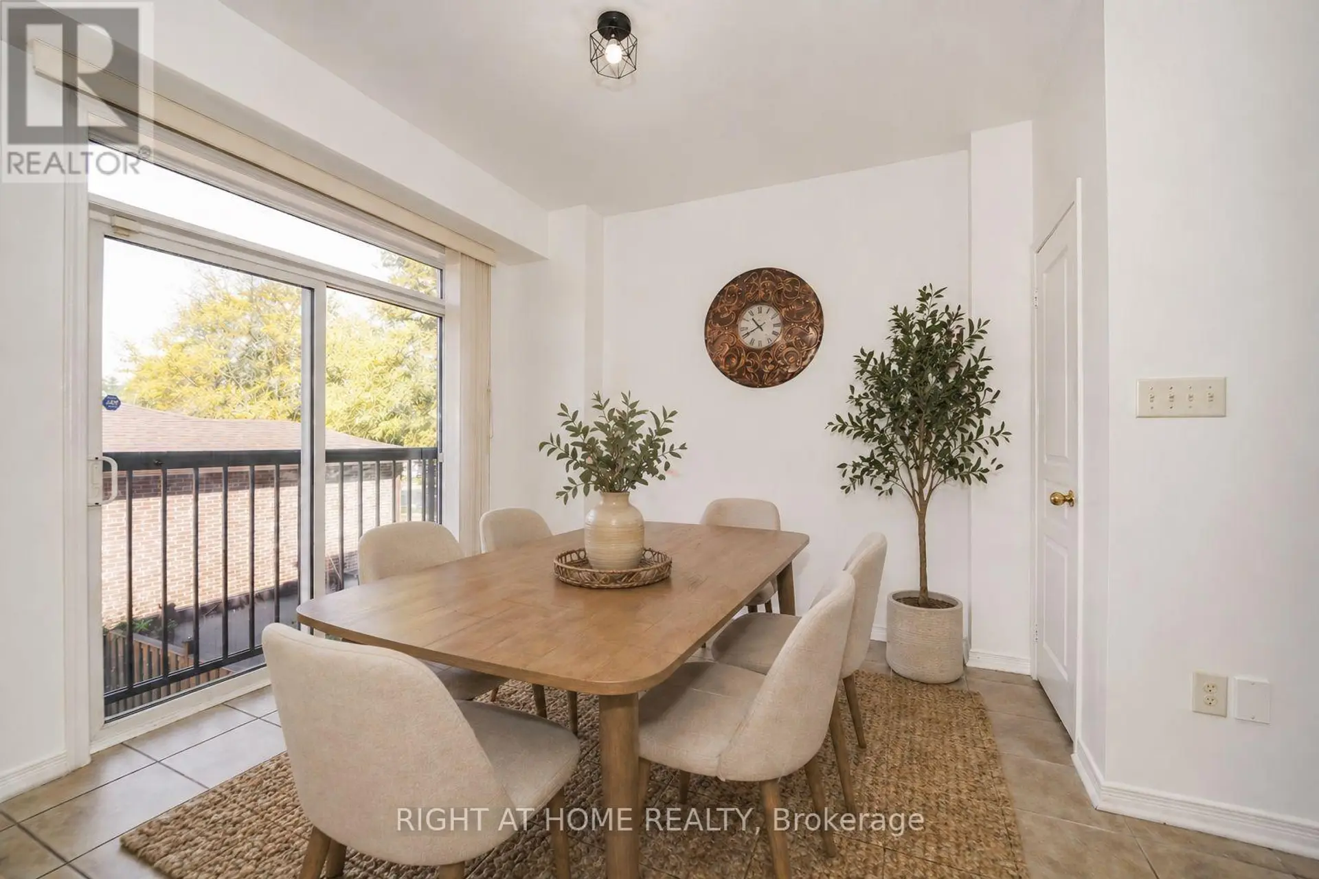 48 CURRAN HALL CRESCENT - Image 6