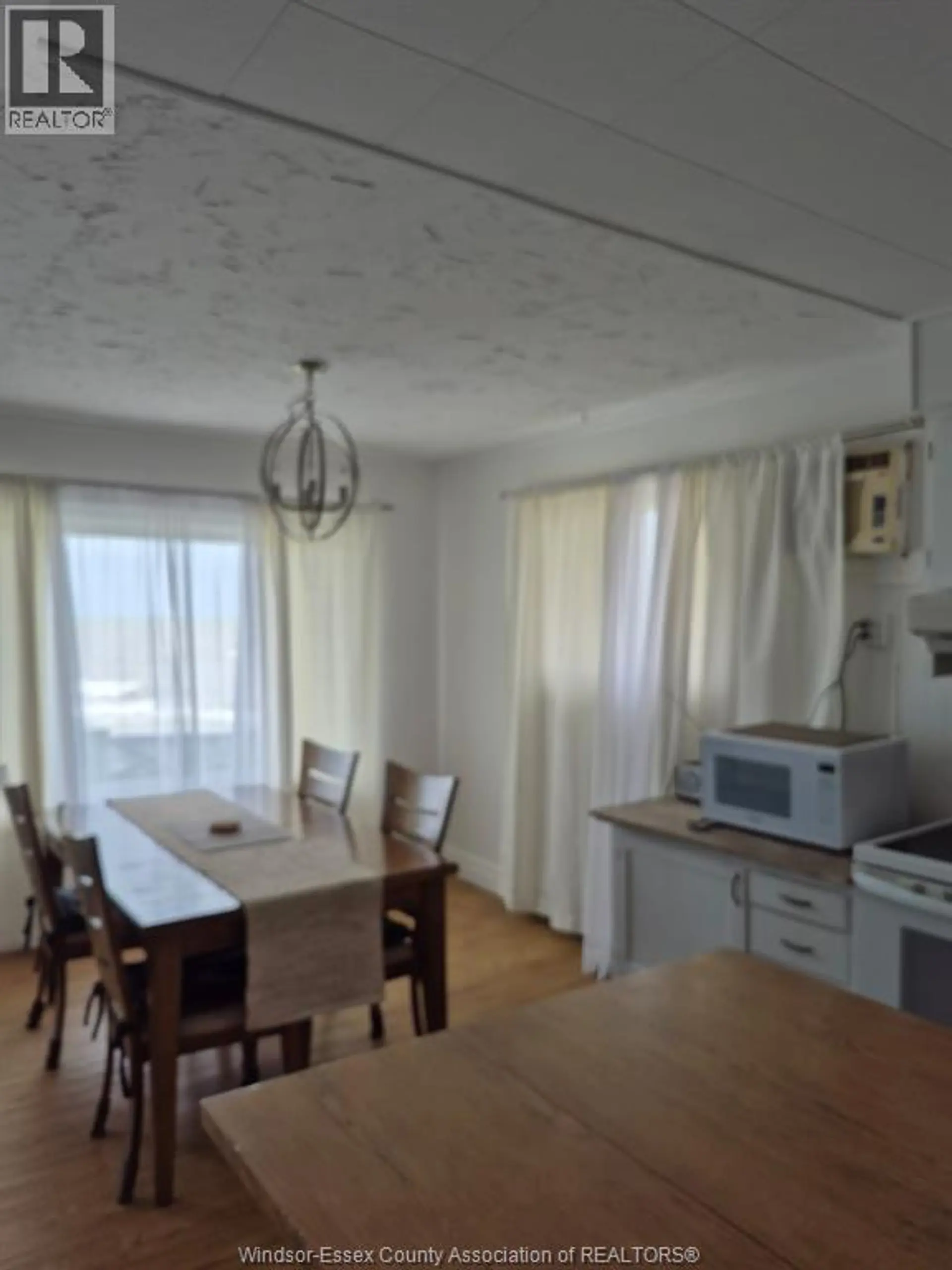 523 LYPPS BEACH - Image 3