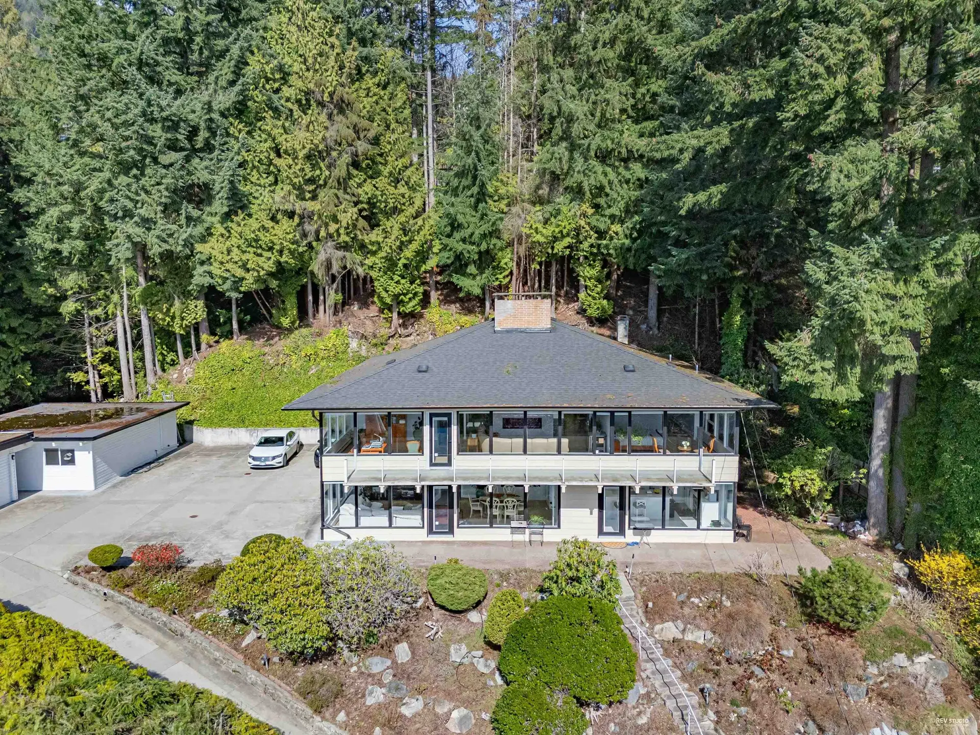 Property at 2755 Skilift Place, West Vancouver, BC