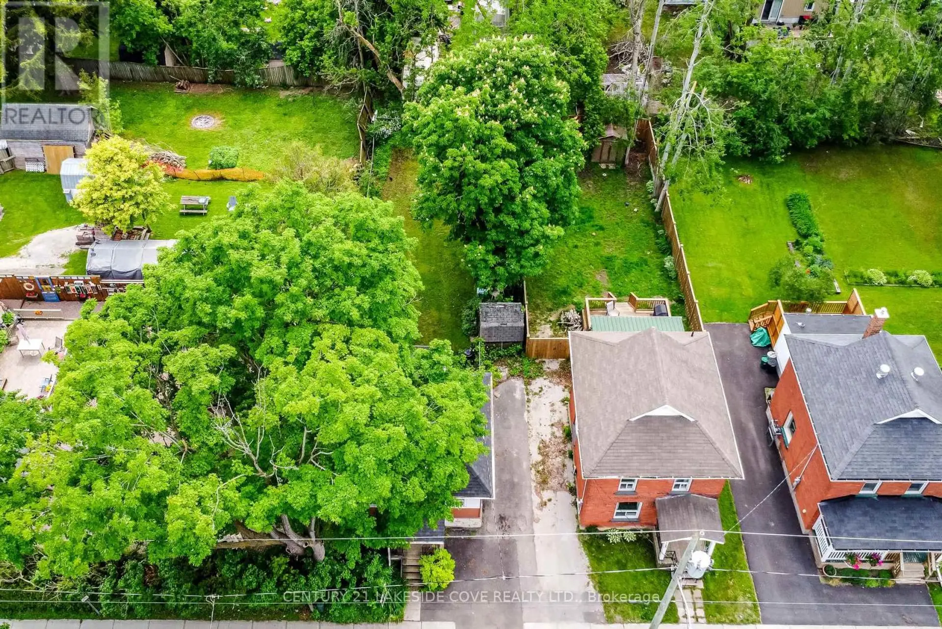 147 DUFFERIN STREET - Image 3