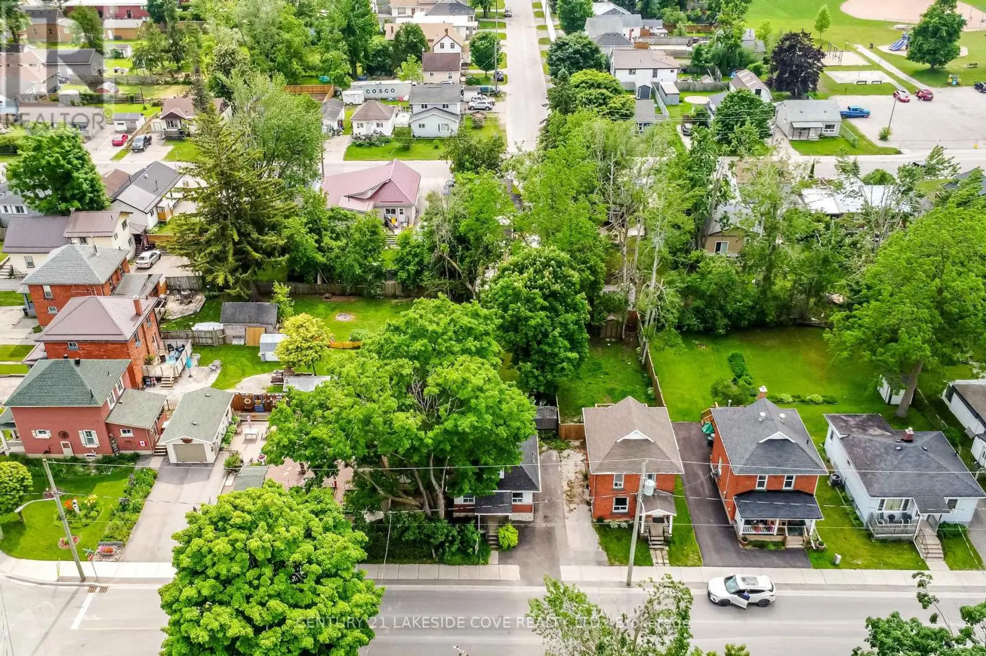 147 DUFFERIN STREET - Image 4