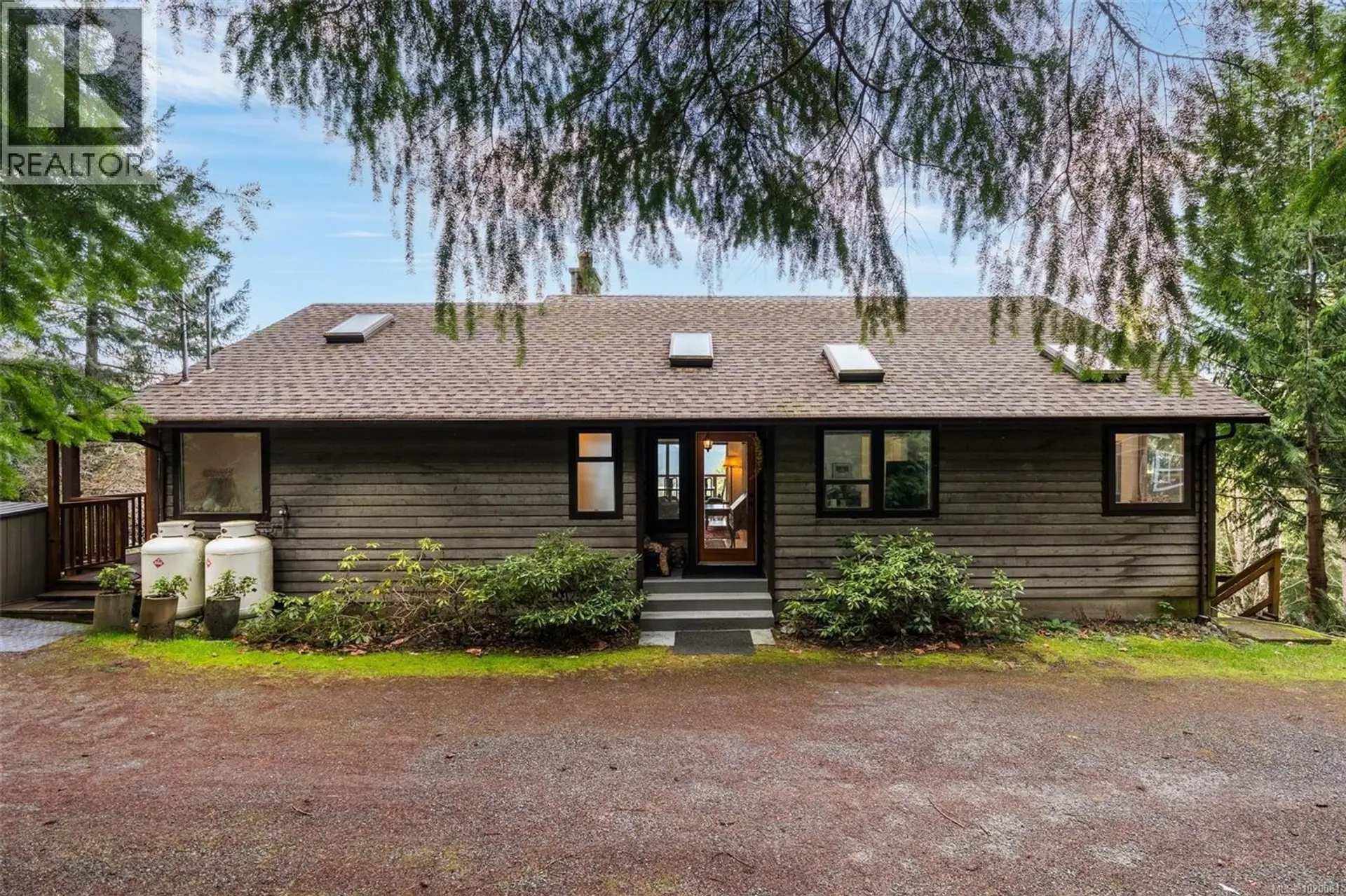 Property at 1691 Strathcona Heights Rd, Shawnigan Lake, BC