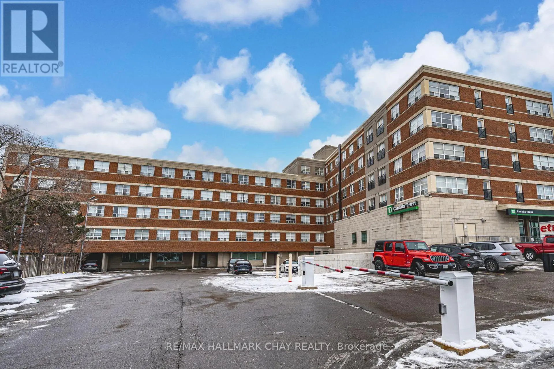 #319 1415 LAWRENCE AVENUE W - Image 1