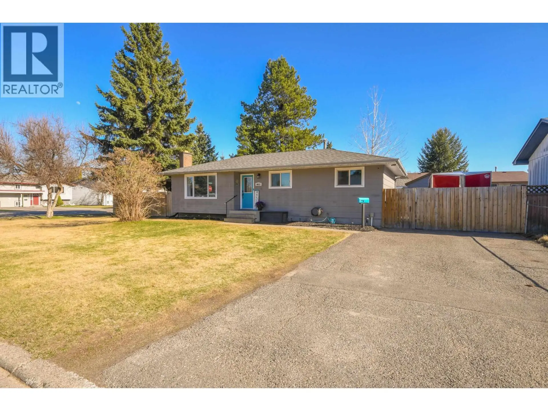 Property at 6033 SELKIRK CRESCENT, Prince George, BC
