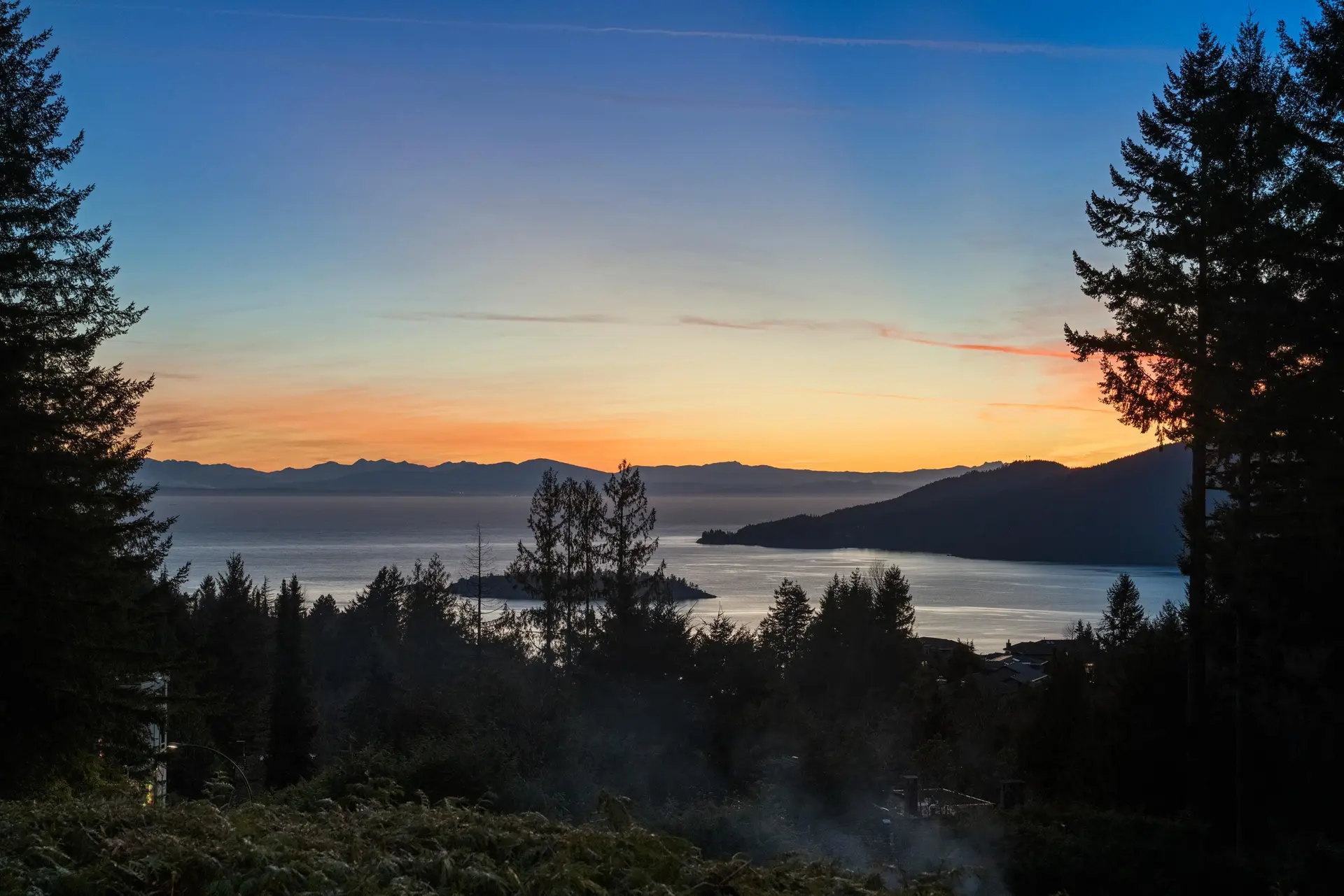 Property at 4721 Woodside Place, West Vancouver, BC