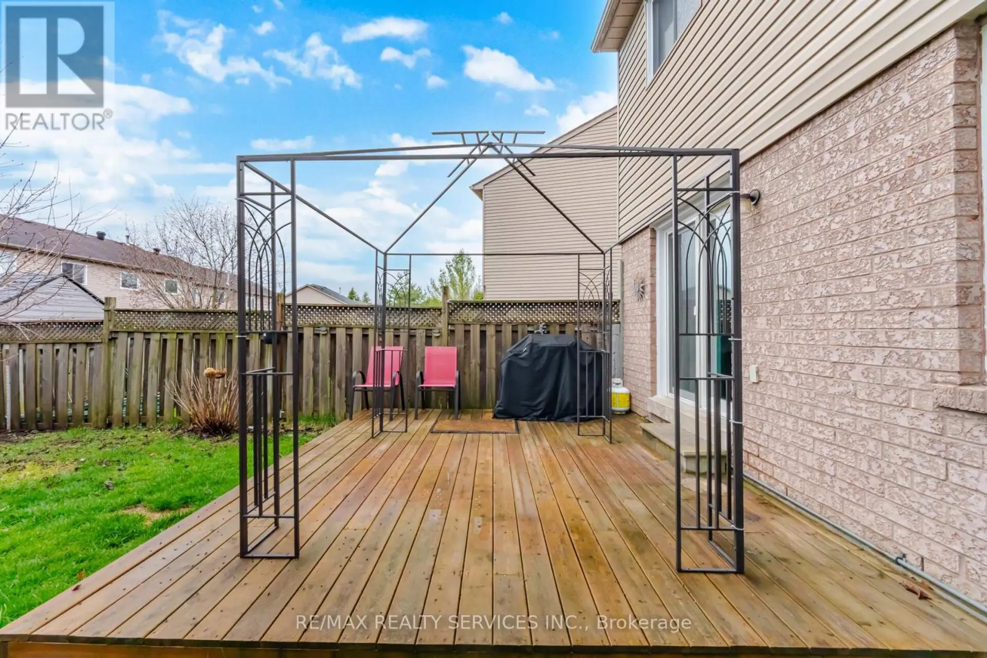 59 FRY CRESCENT - Image 18