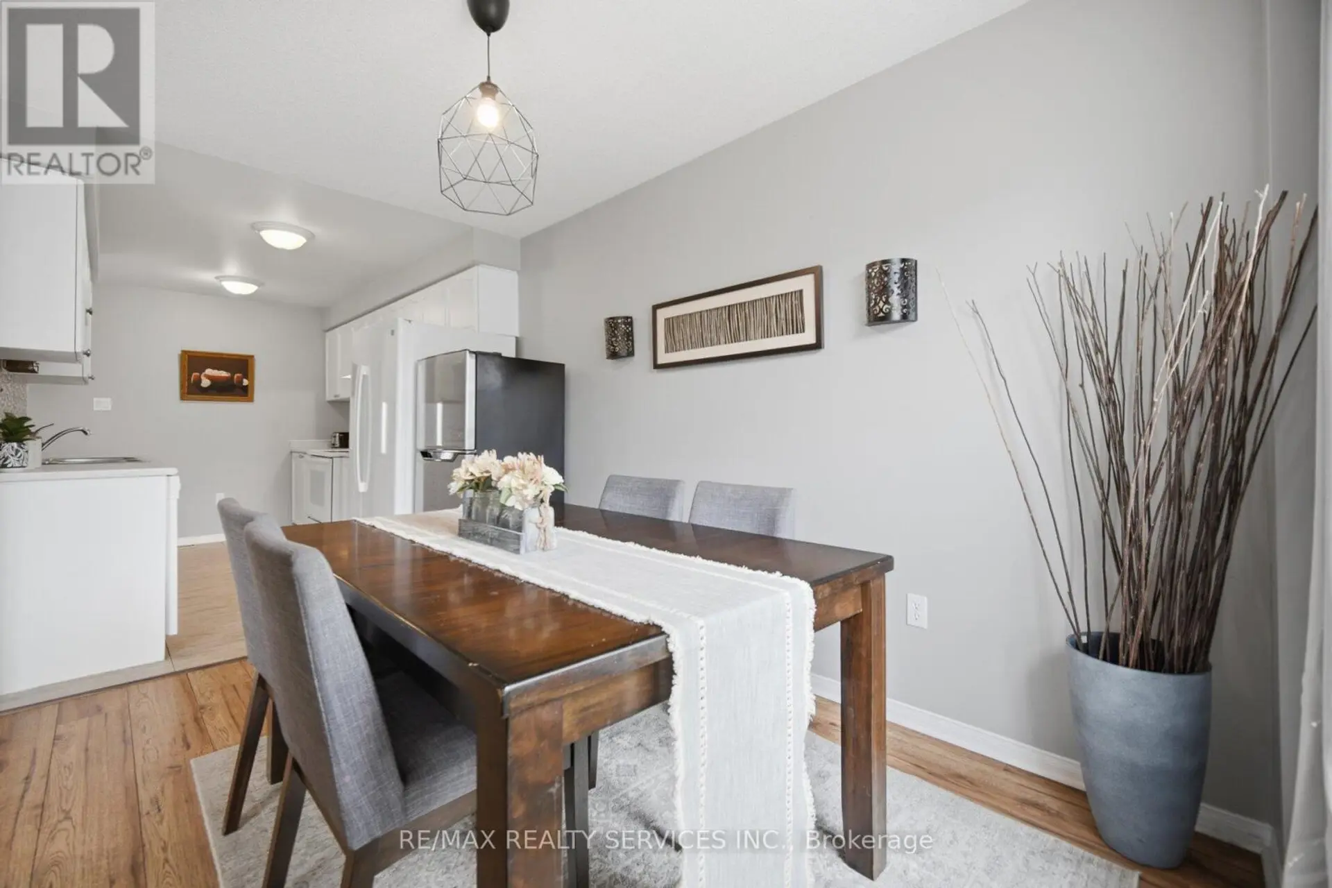 59 FRY CRESCENT - Image 6