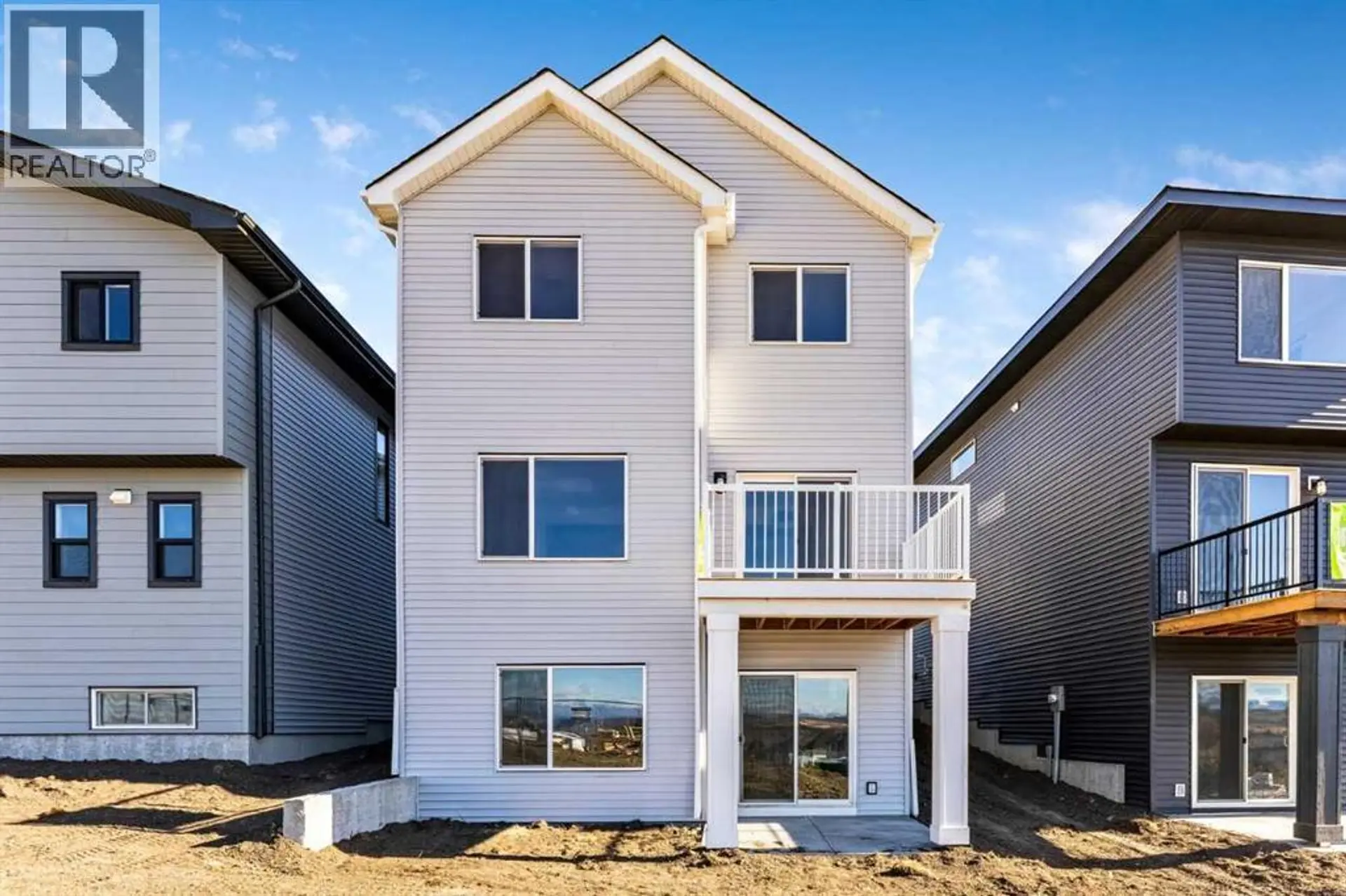 8 Heritage Link - Image 2
