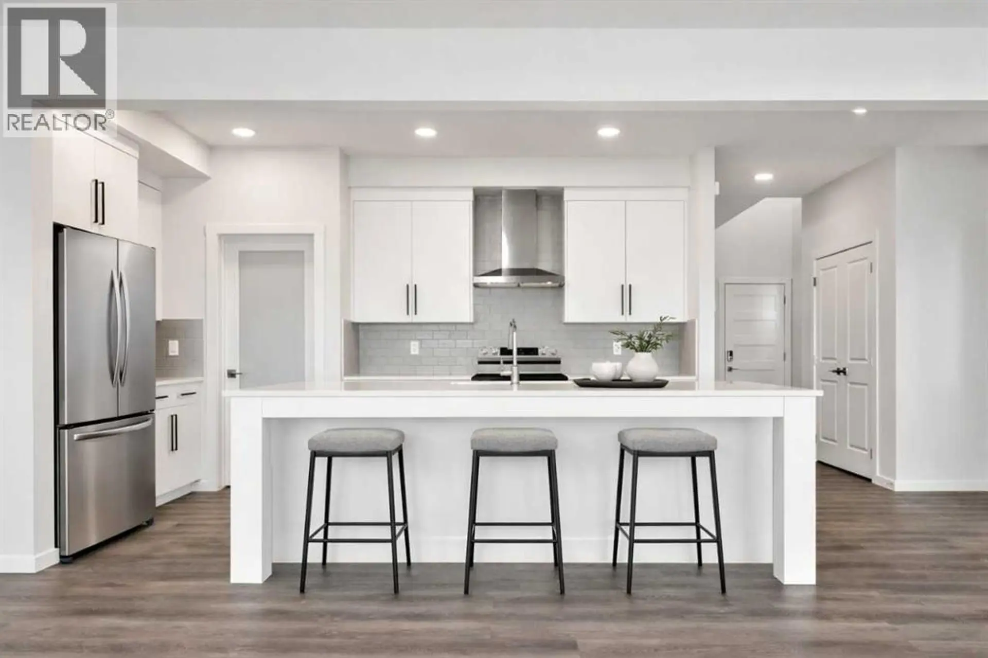 8 Heritage Link - Image 3