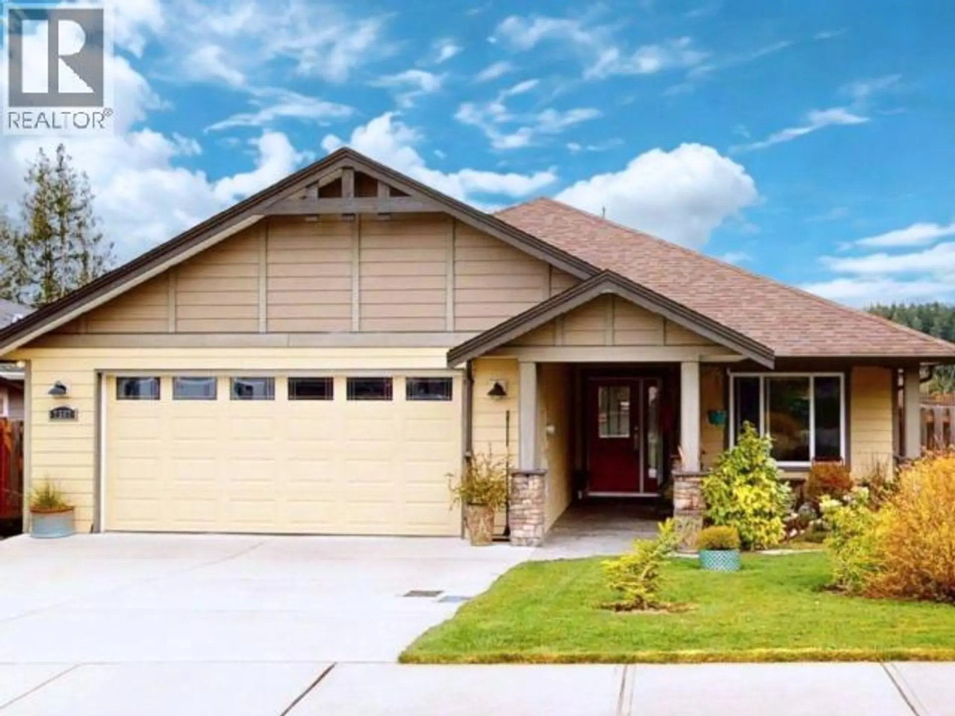 Property at 7367 GLACIER STREET, Powell River, BC