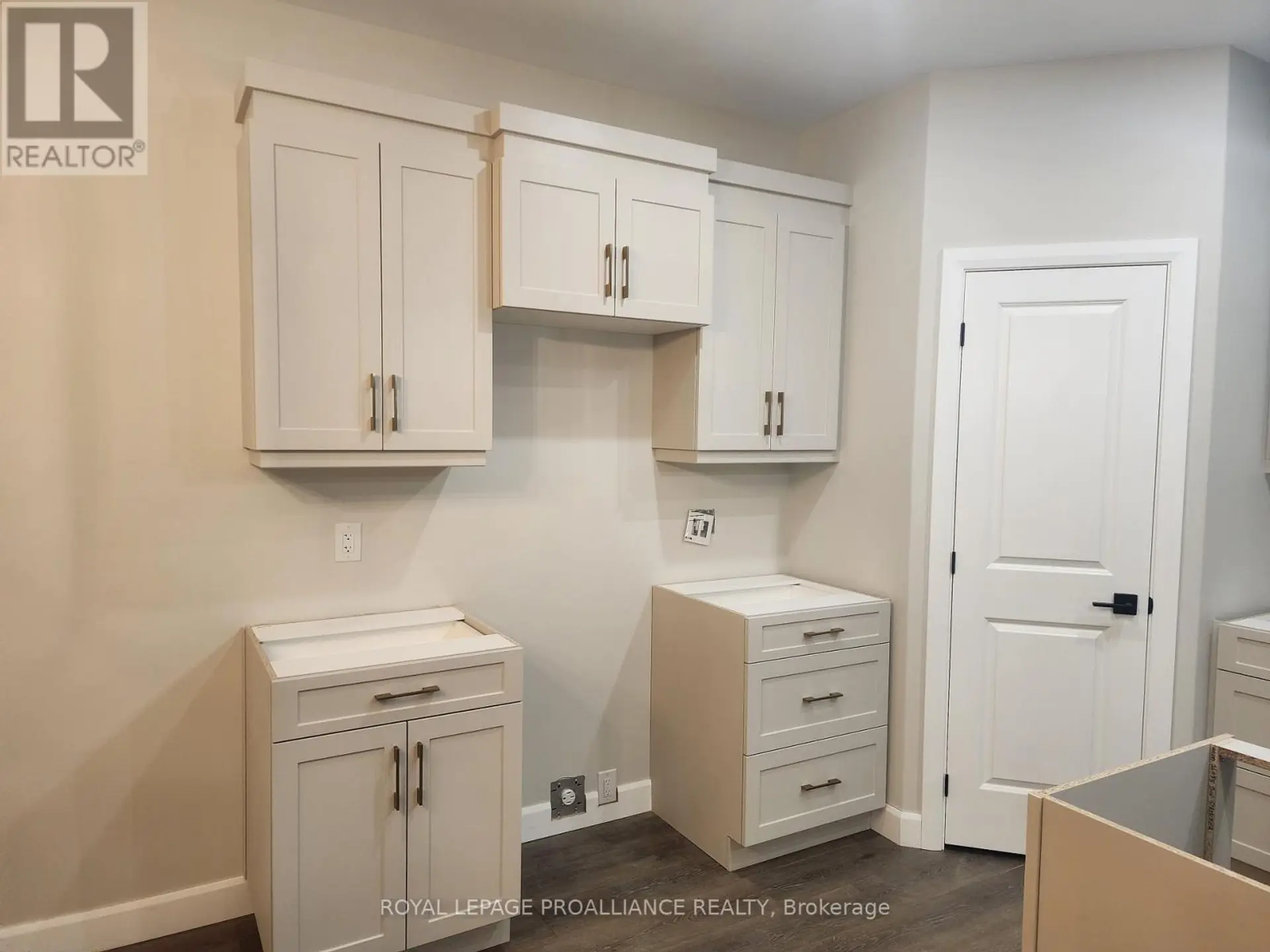37 ROSEWOOD DRIVE - Image 3