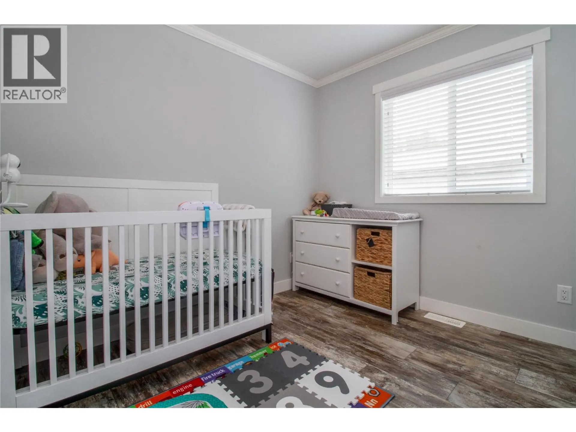 #16 978 Lundell Road - Image 13