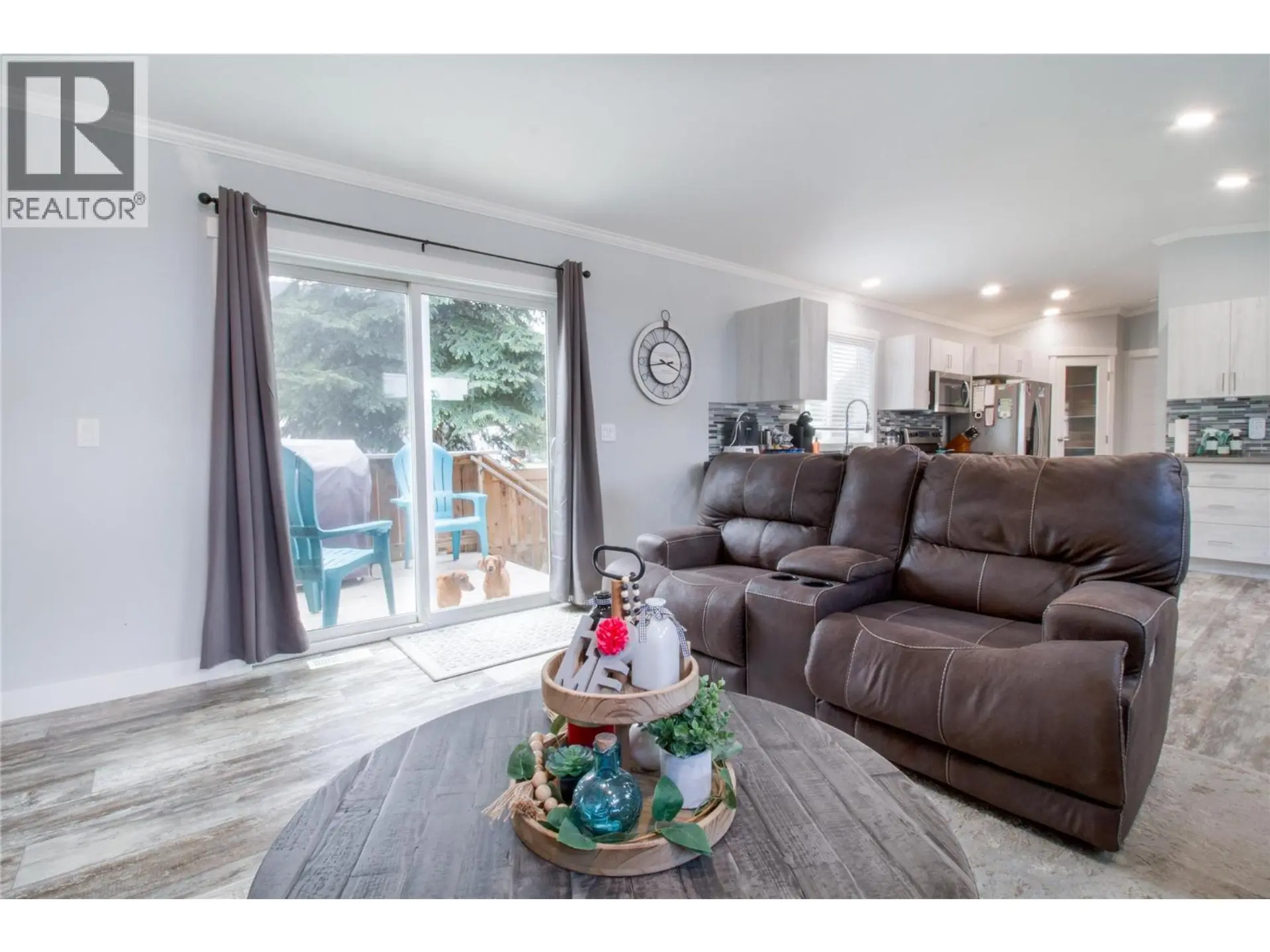 #16 978 Lundell Road - Image 5