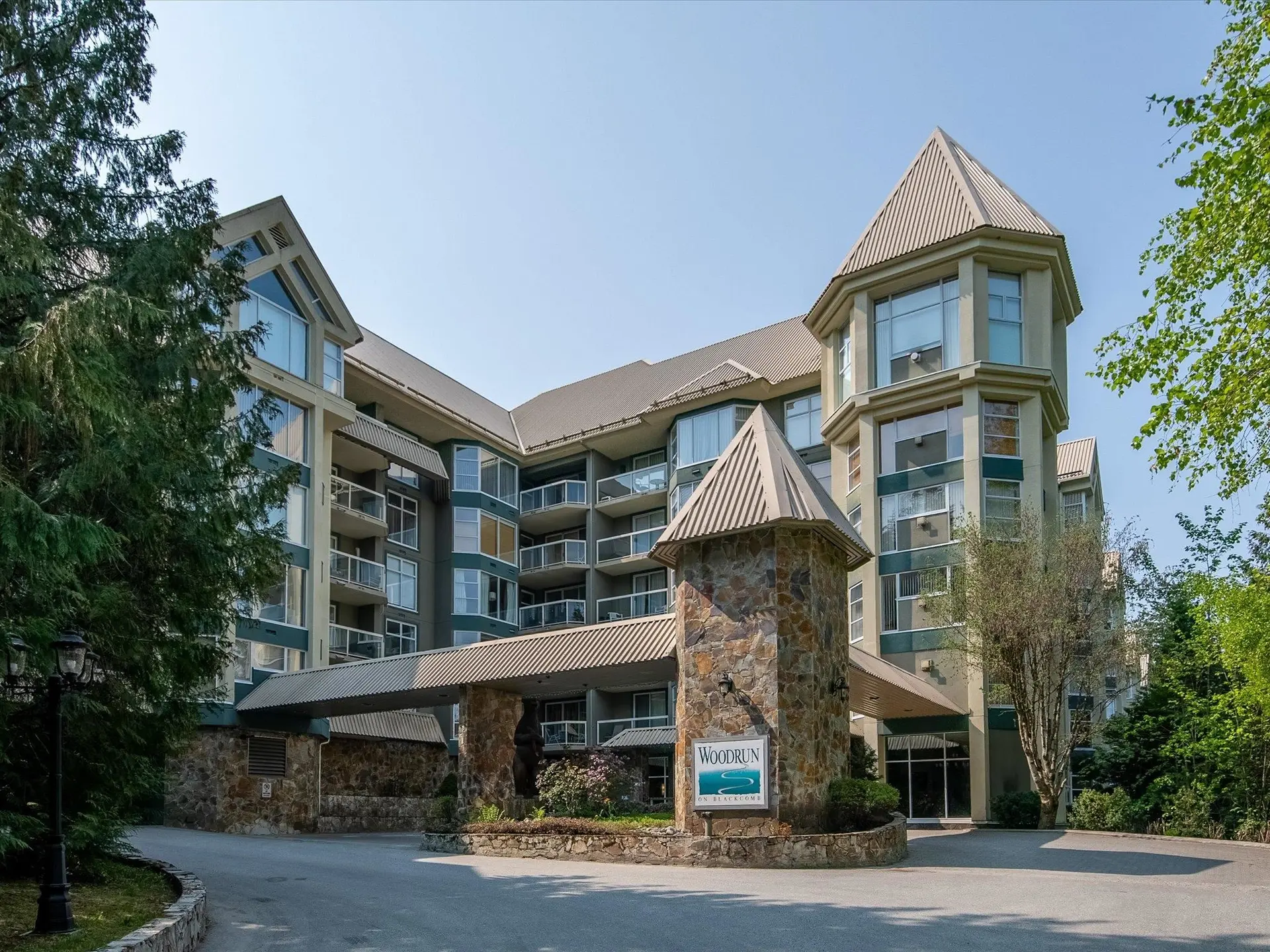 Property at #415 4910 Spearhead Place, Whistler, BC