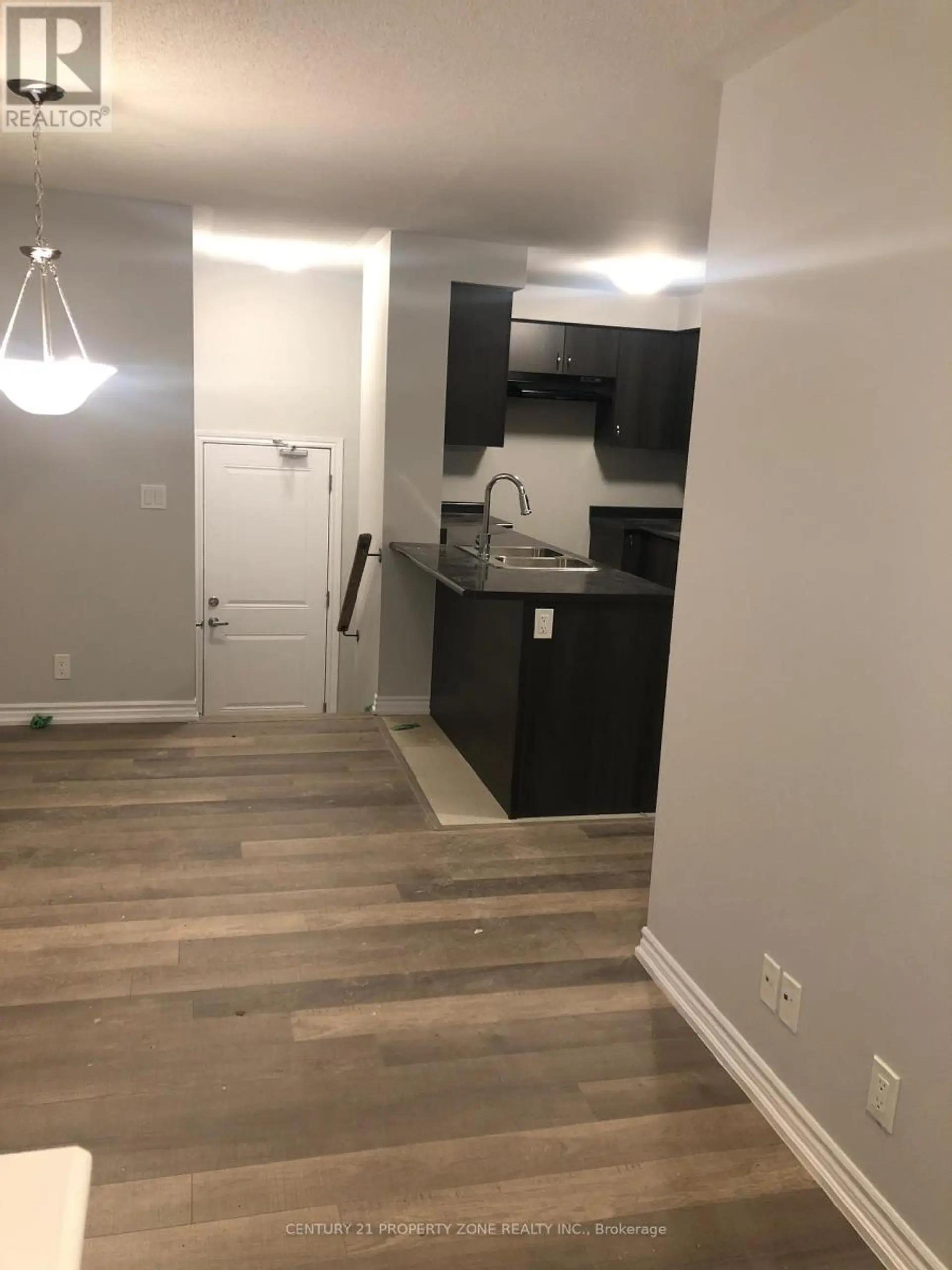 #69 2500 HILLRISE COURT - Image 3