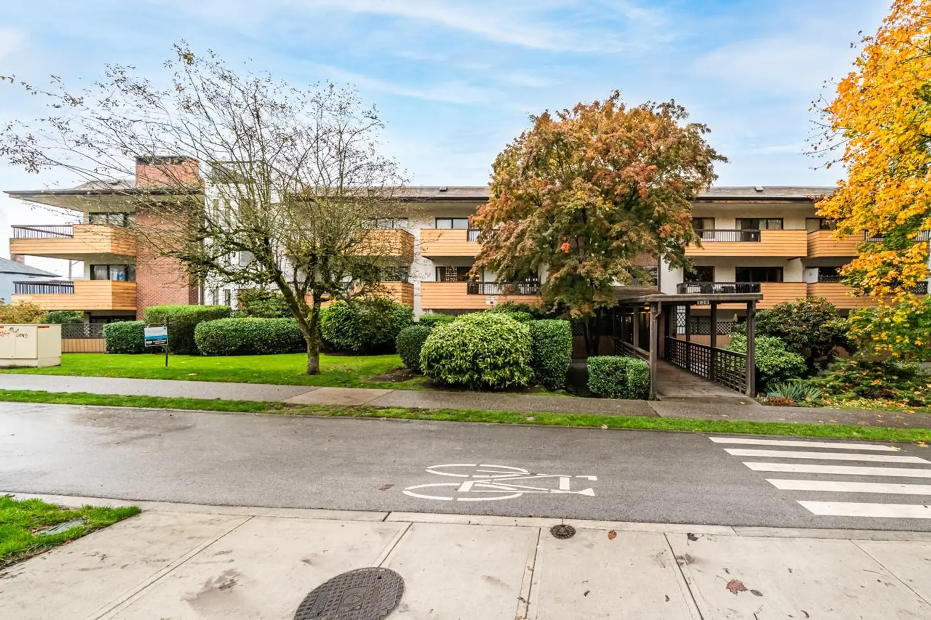 Property at #202 410 Agnes Street, New Westminster, BC