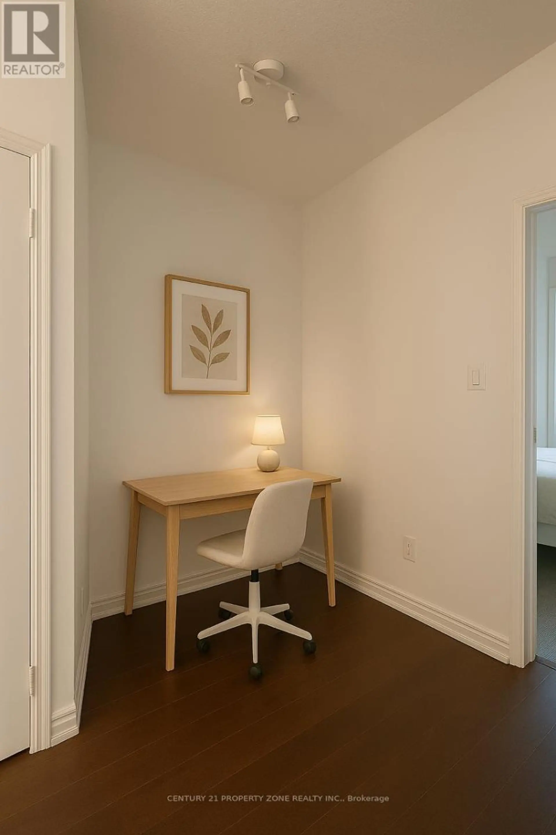 #3207 3515 KARIYA DRIVE - Image 4